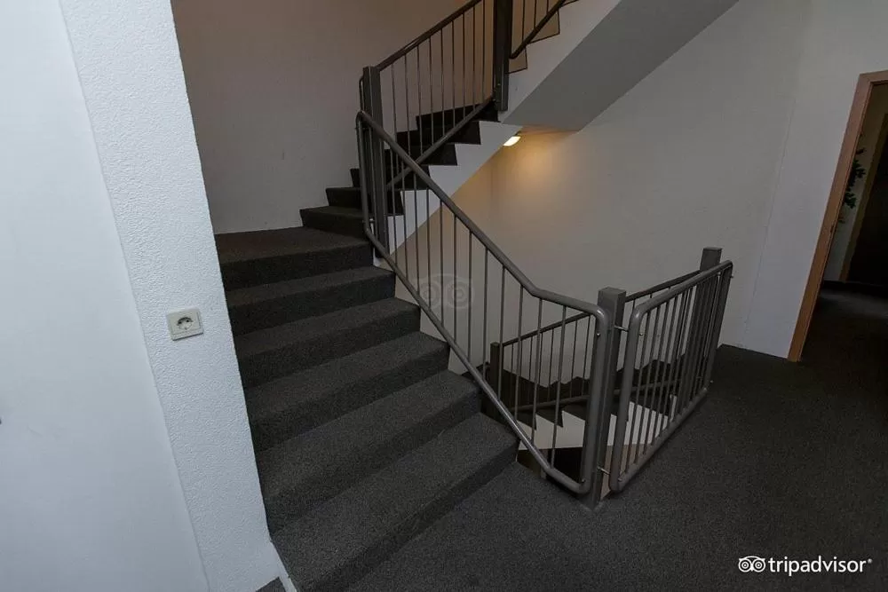 Property building in 101 Guesthouse Hotel