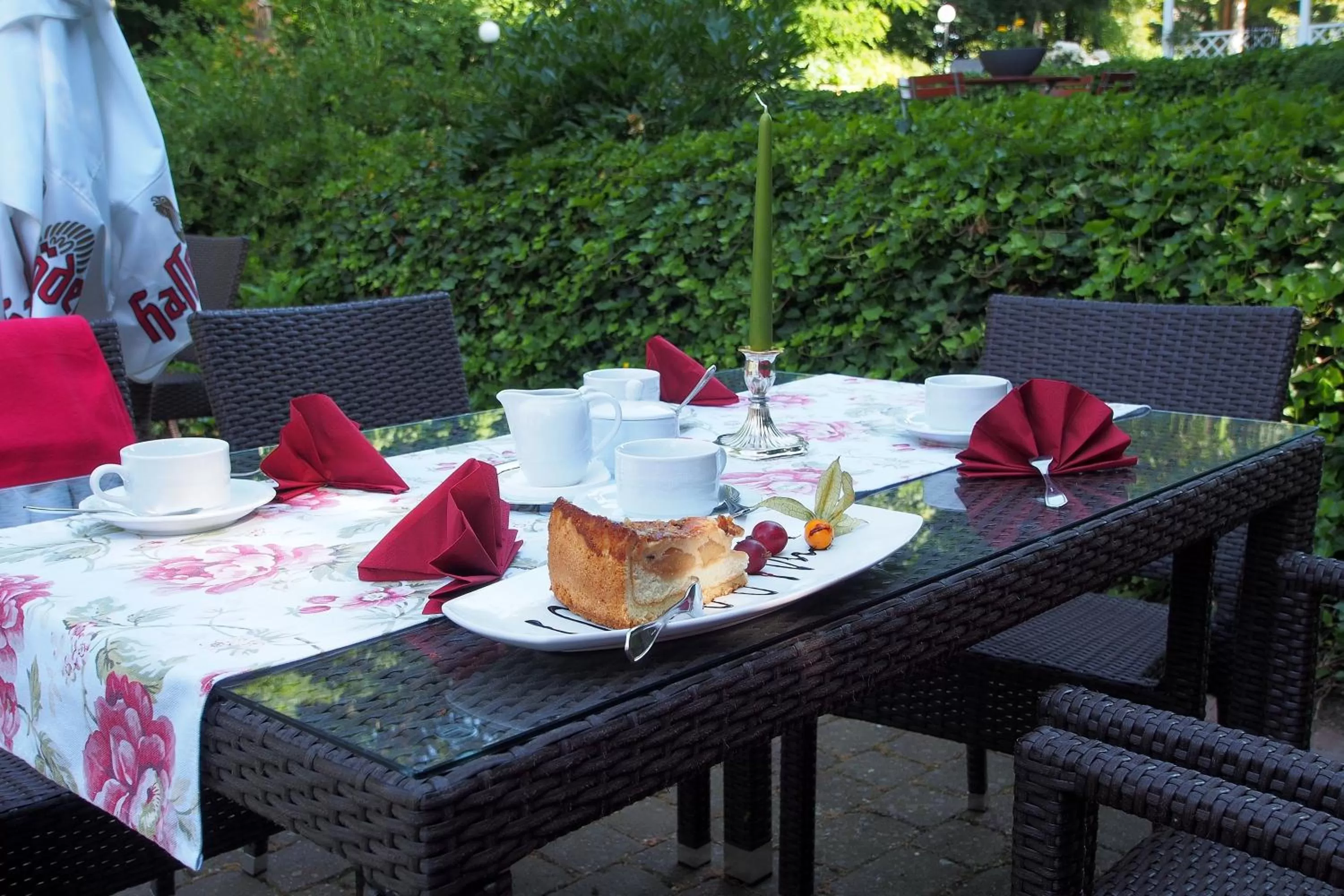 Restaurant/places to eat in Hotel Schlossvilla Derenburg