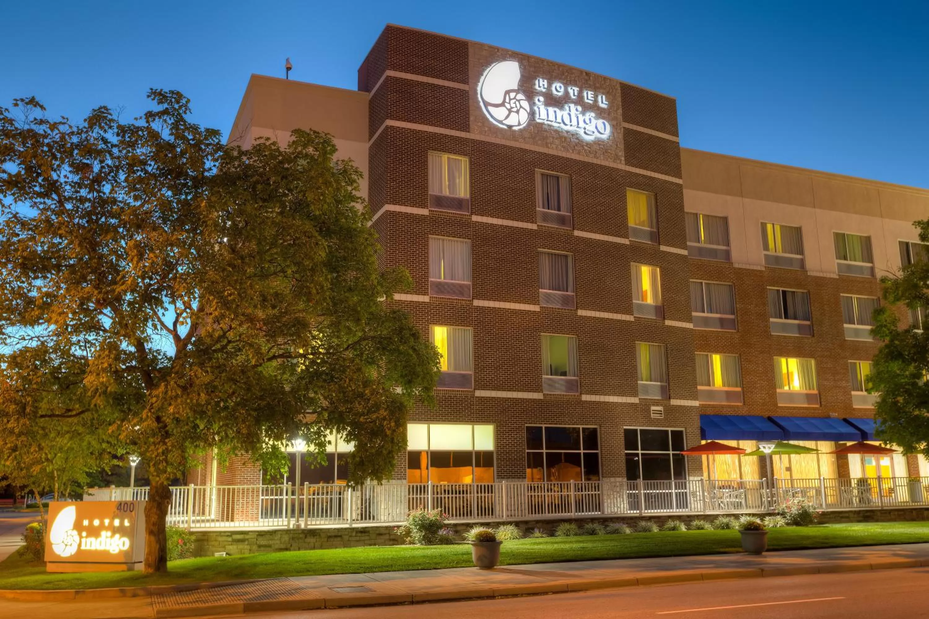 Property building in Hotel Indigo Columbus Architectural Center by IHG