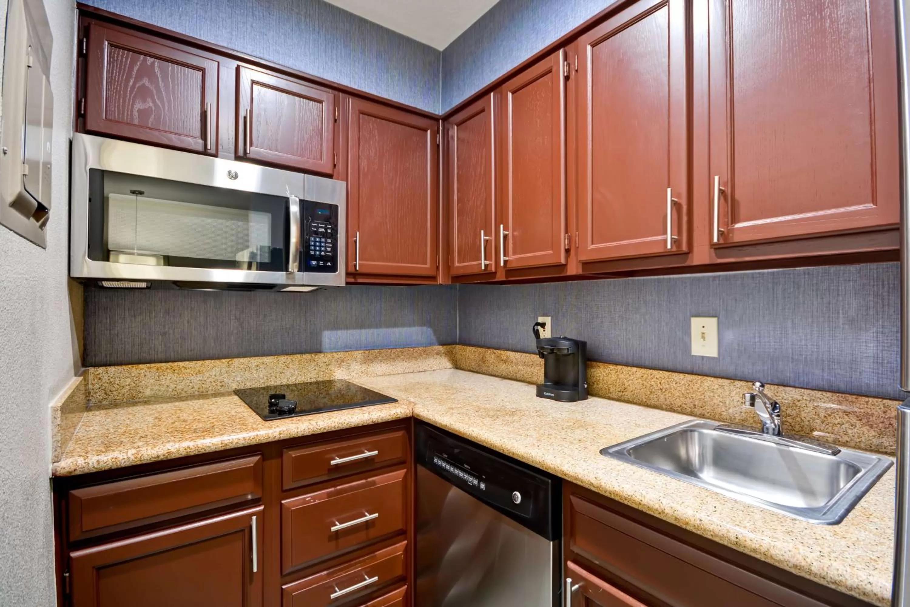 Kitchen or kitchenette in Homewood Suites by Hilton Dallas-Lewisville