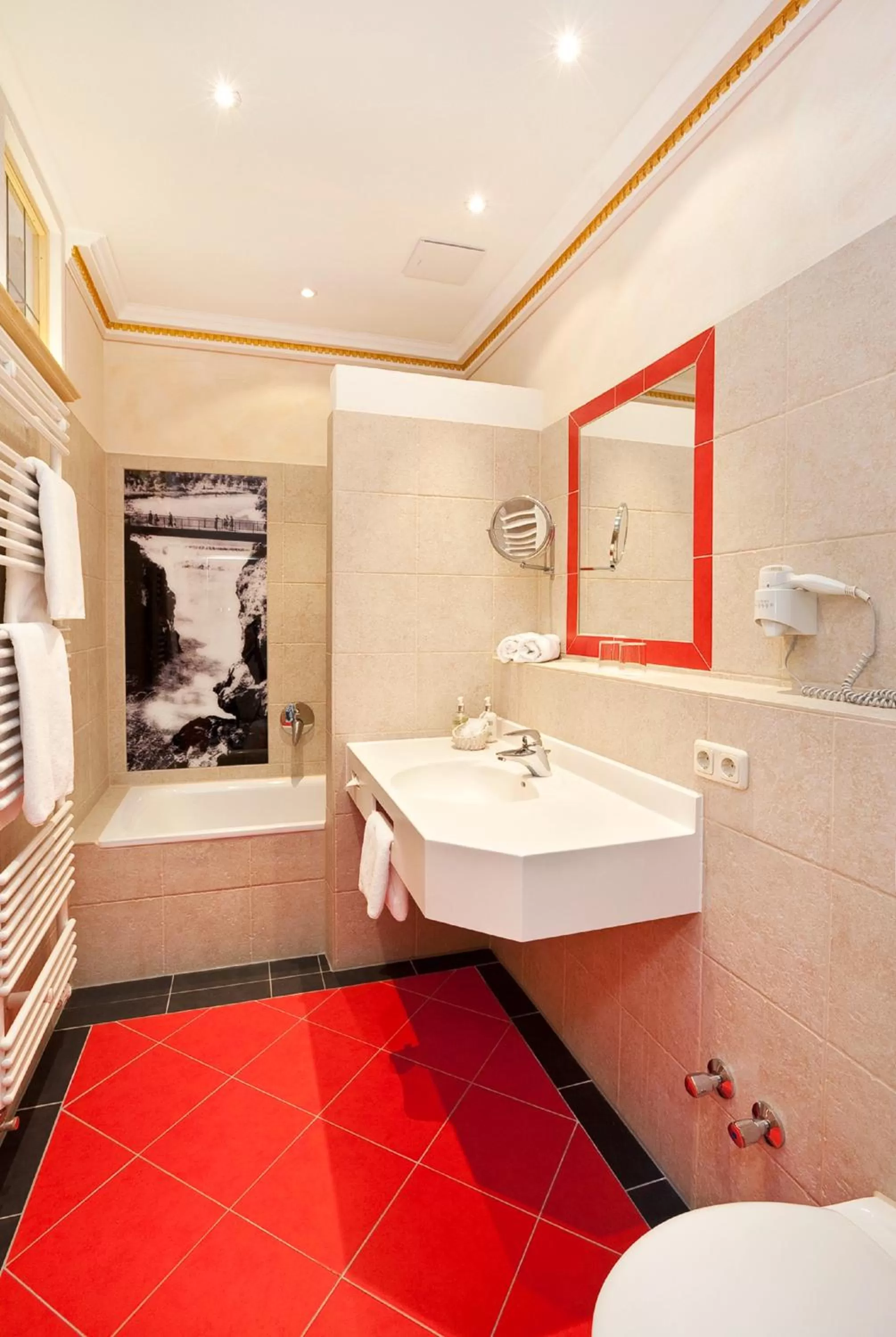 Bathroom in Hotel Hirsch