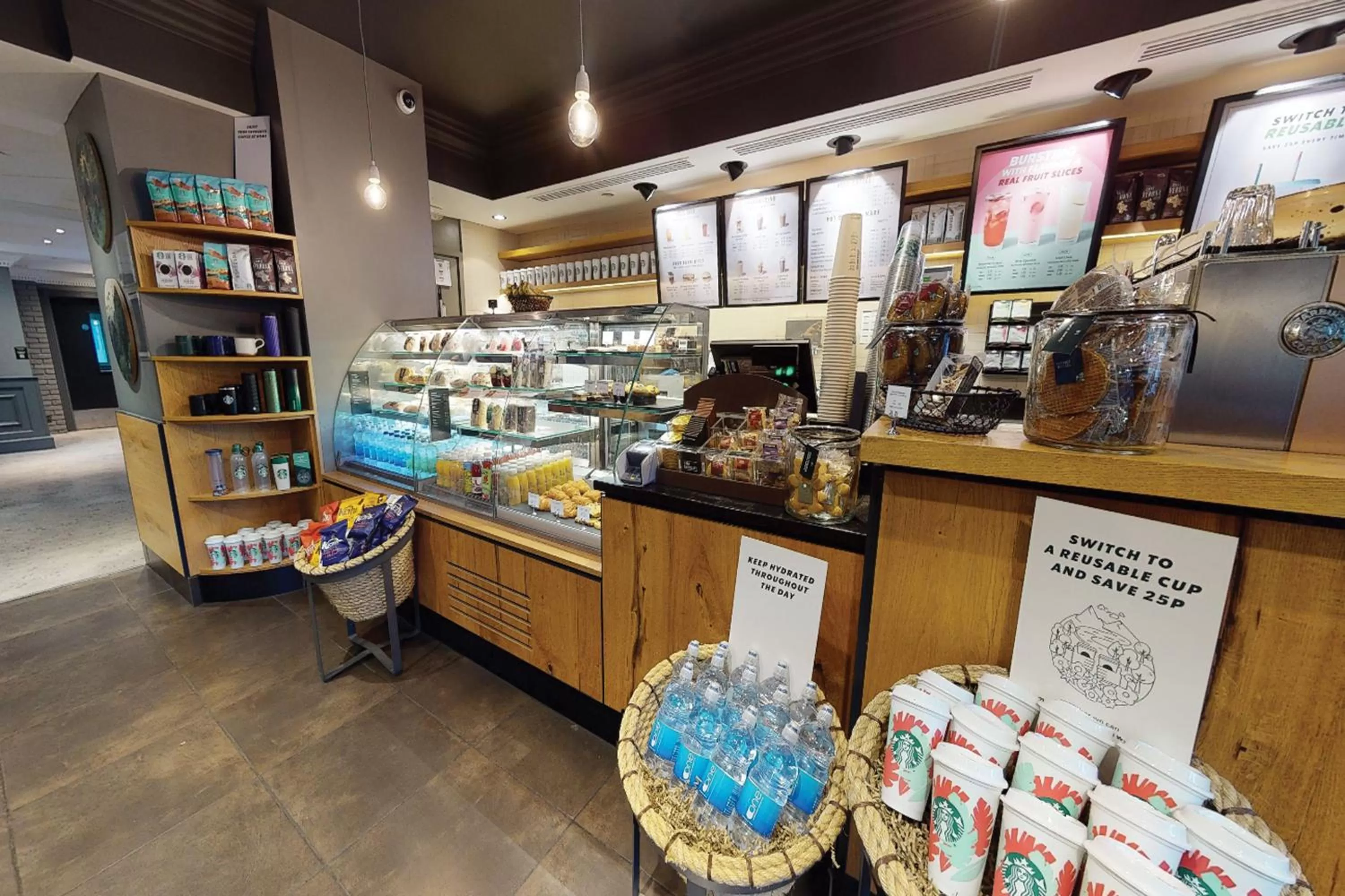 Restaurant/places to eat in Village Hotel Leeds North