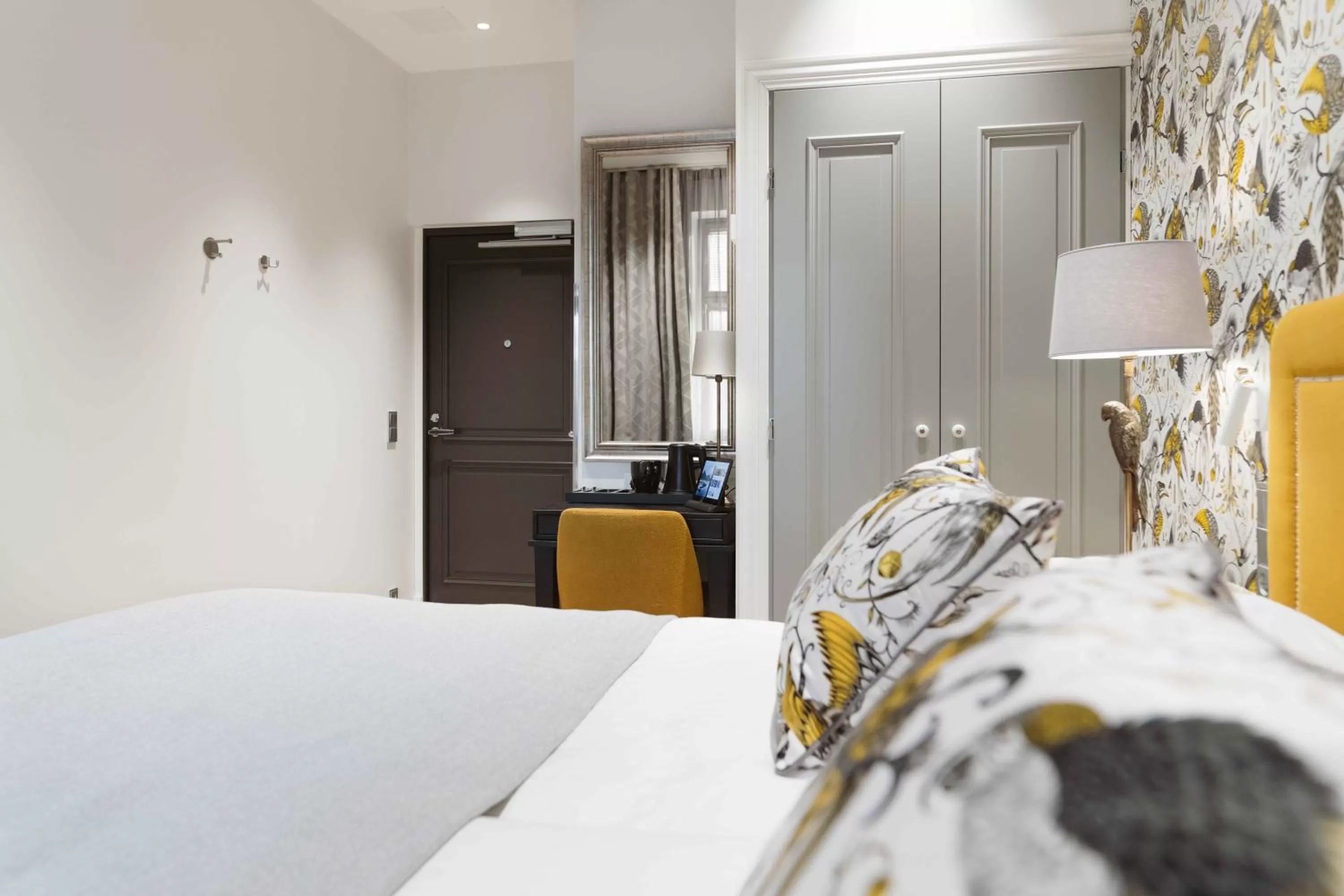 Bed in Hotel Bastian