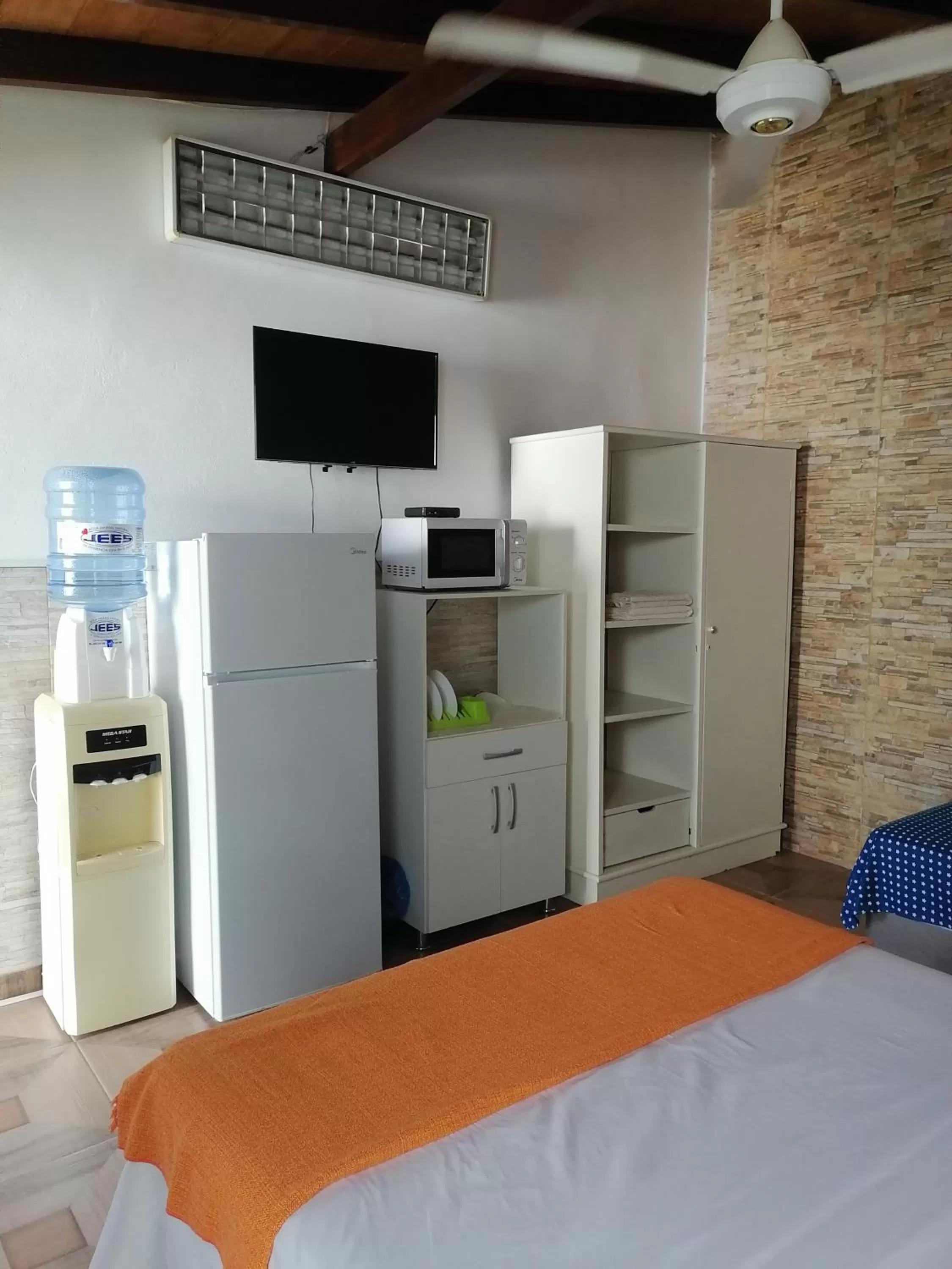 Bedroom, Bed in Granados B&B