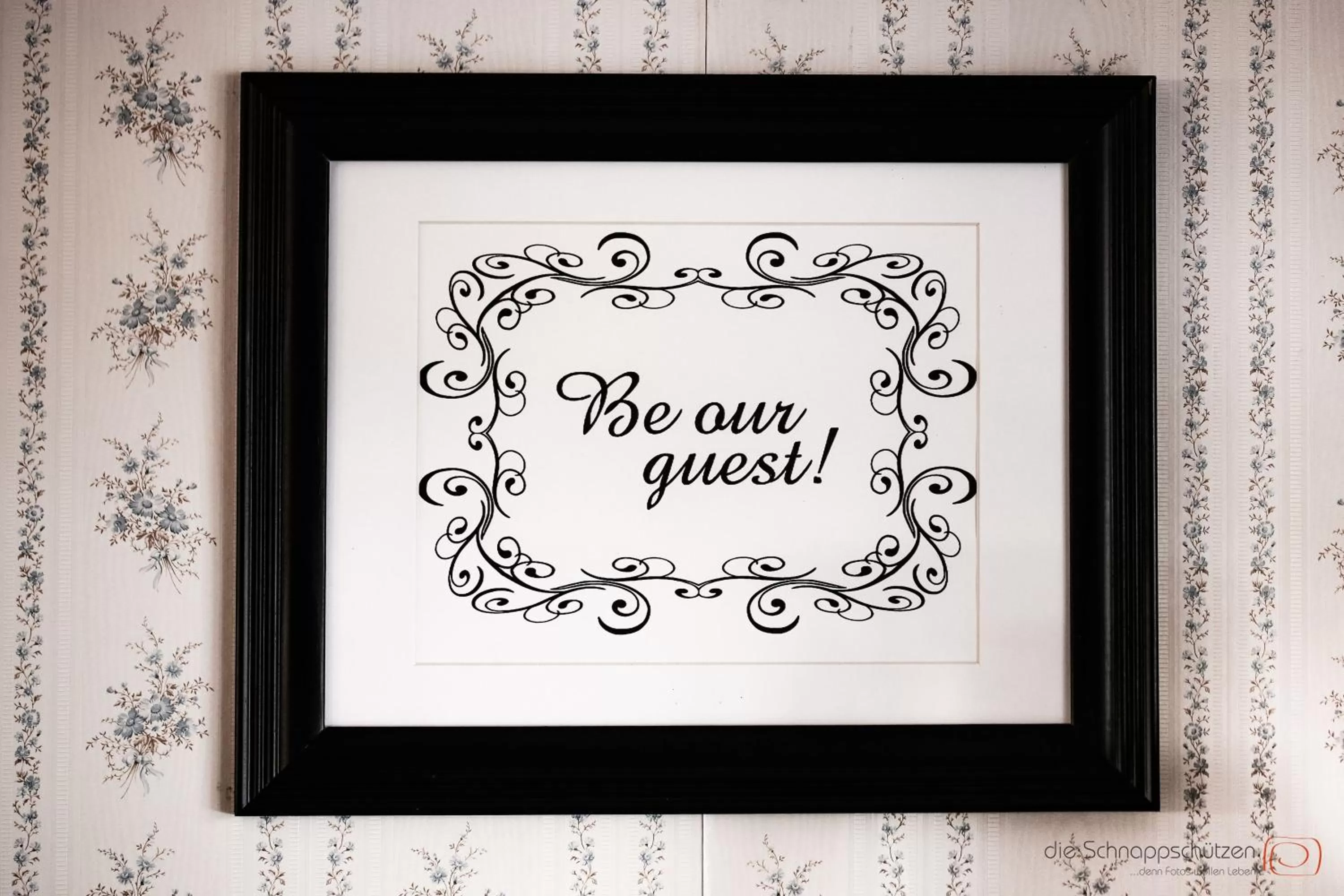 Decorative detail in The Pines Country Inn