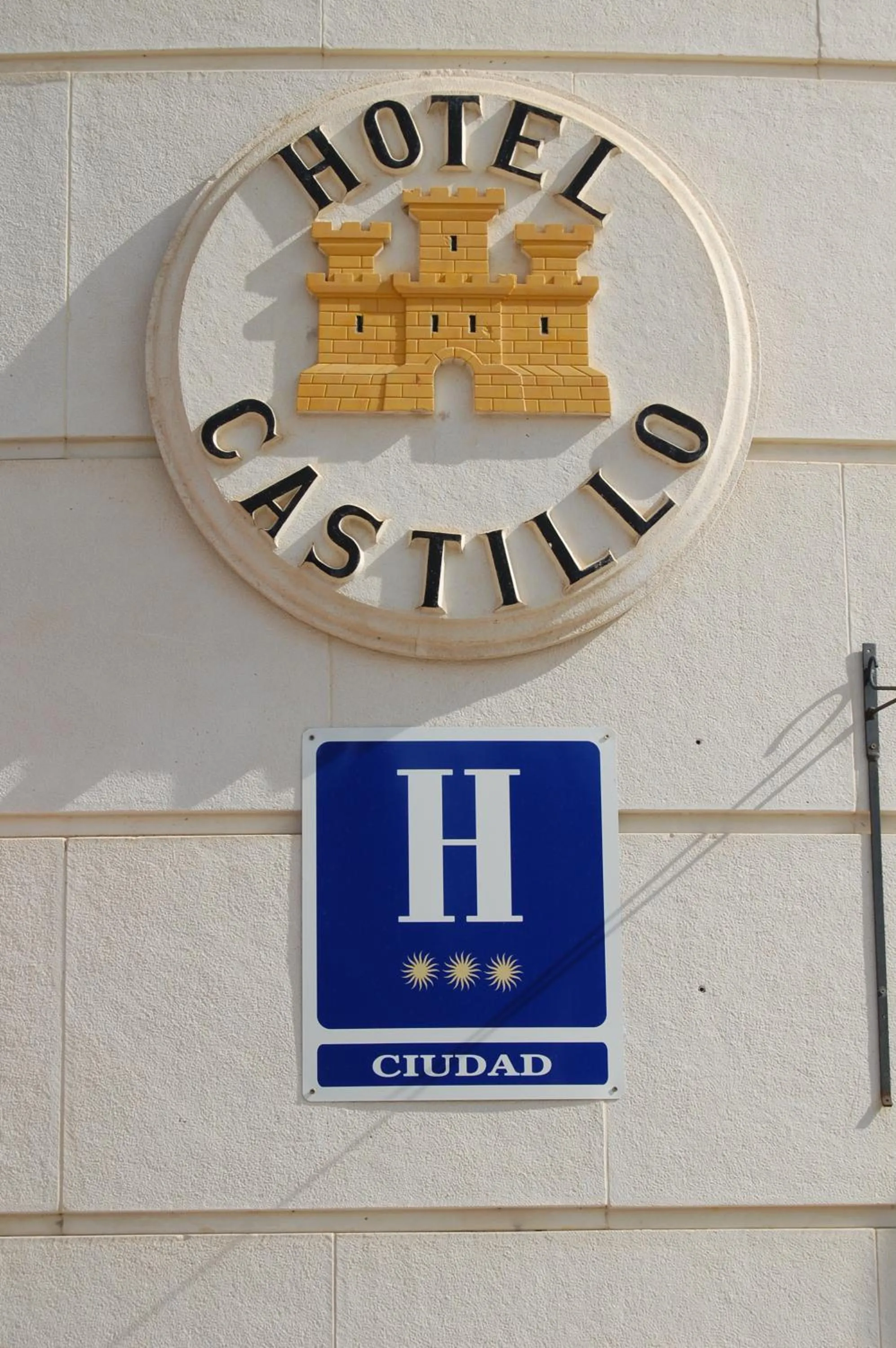 Decorative detail in Hotel Castillo