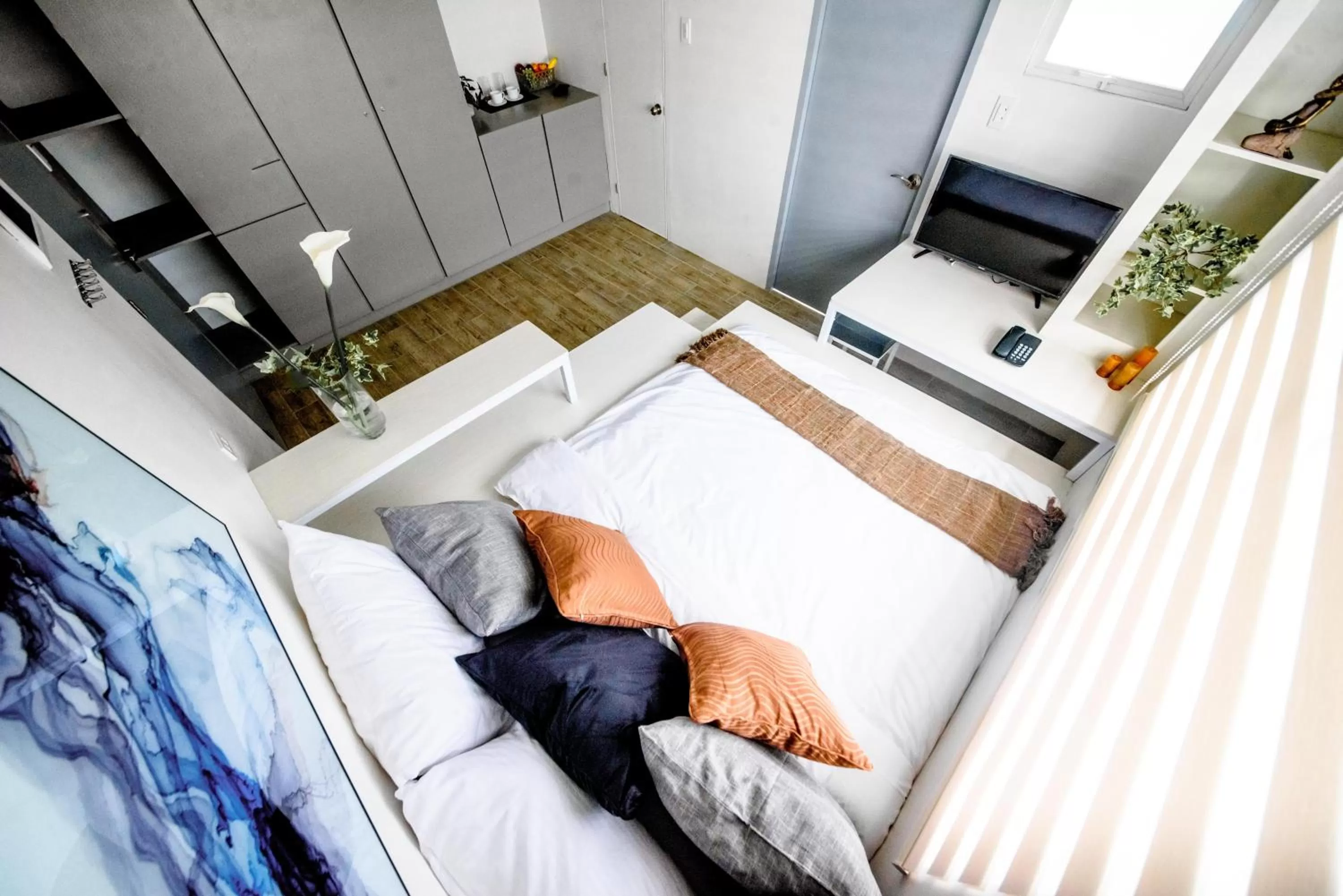 Bedroom, Bed in 1075 Dormitel