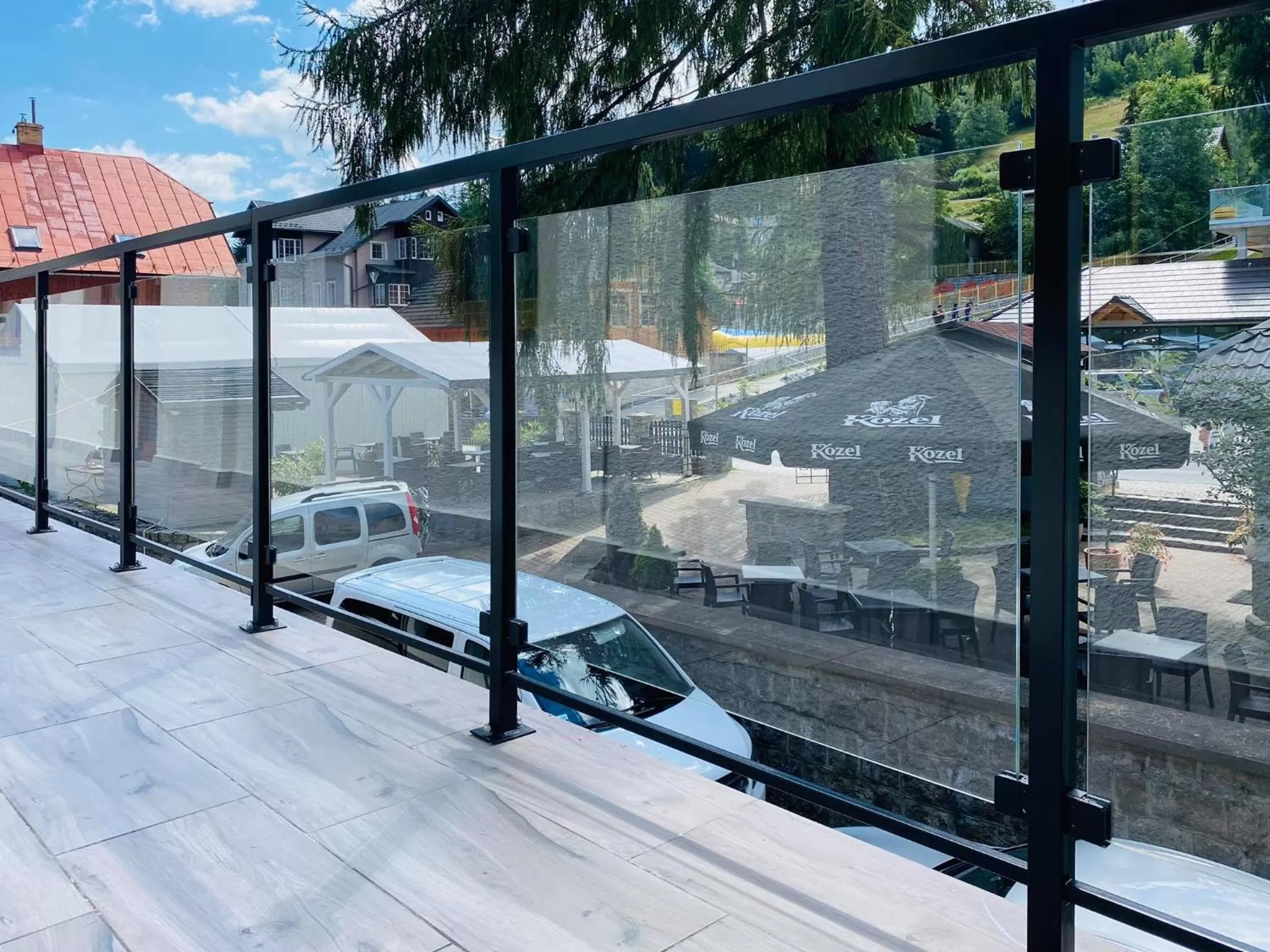 Property building in Hotel Kolorowa