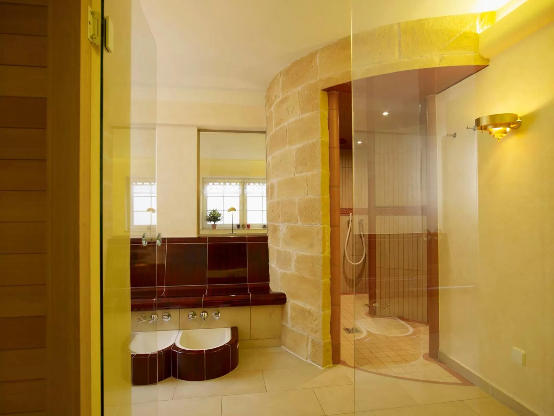 Shower in Pfalzhotel Asselheim