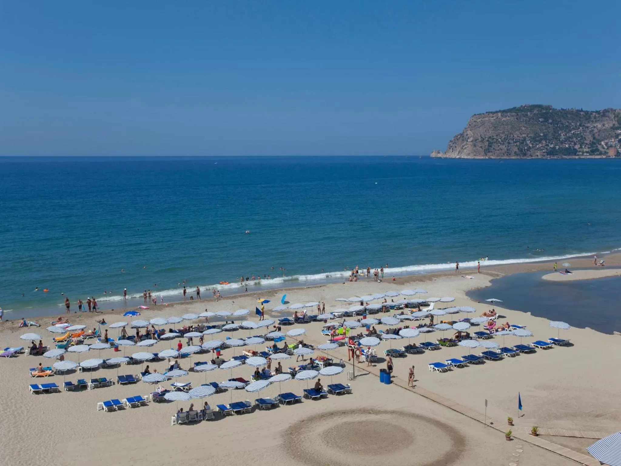 Day in Green Garden Suites Hotel