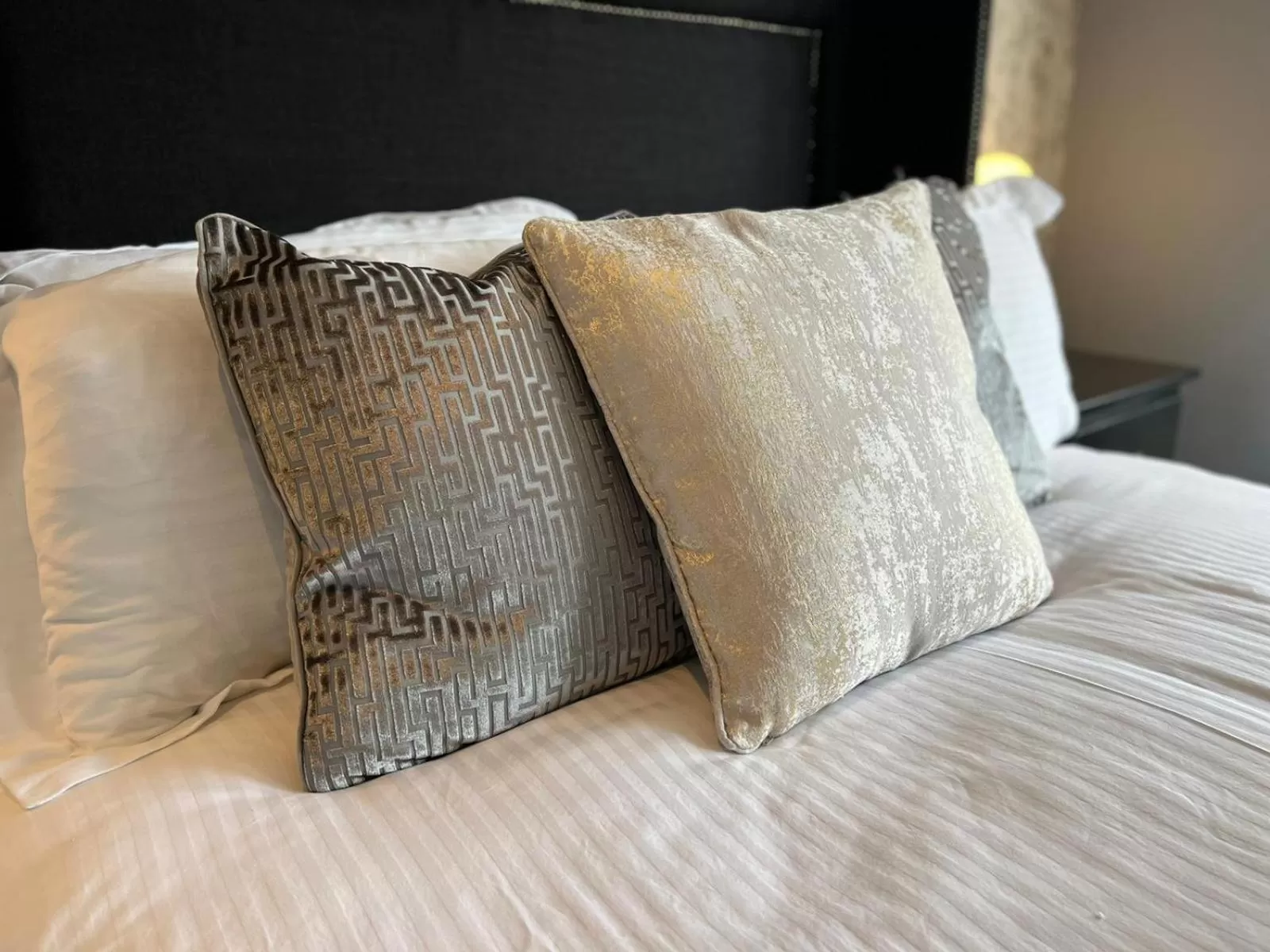 Decorative detail, Bed in McGraths Hotel & Public Bar