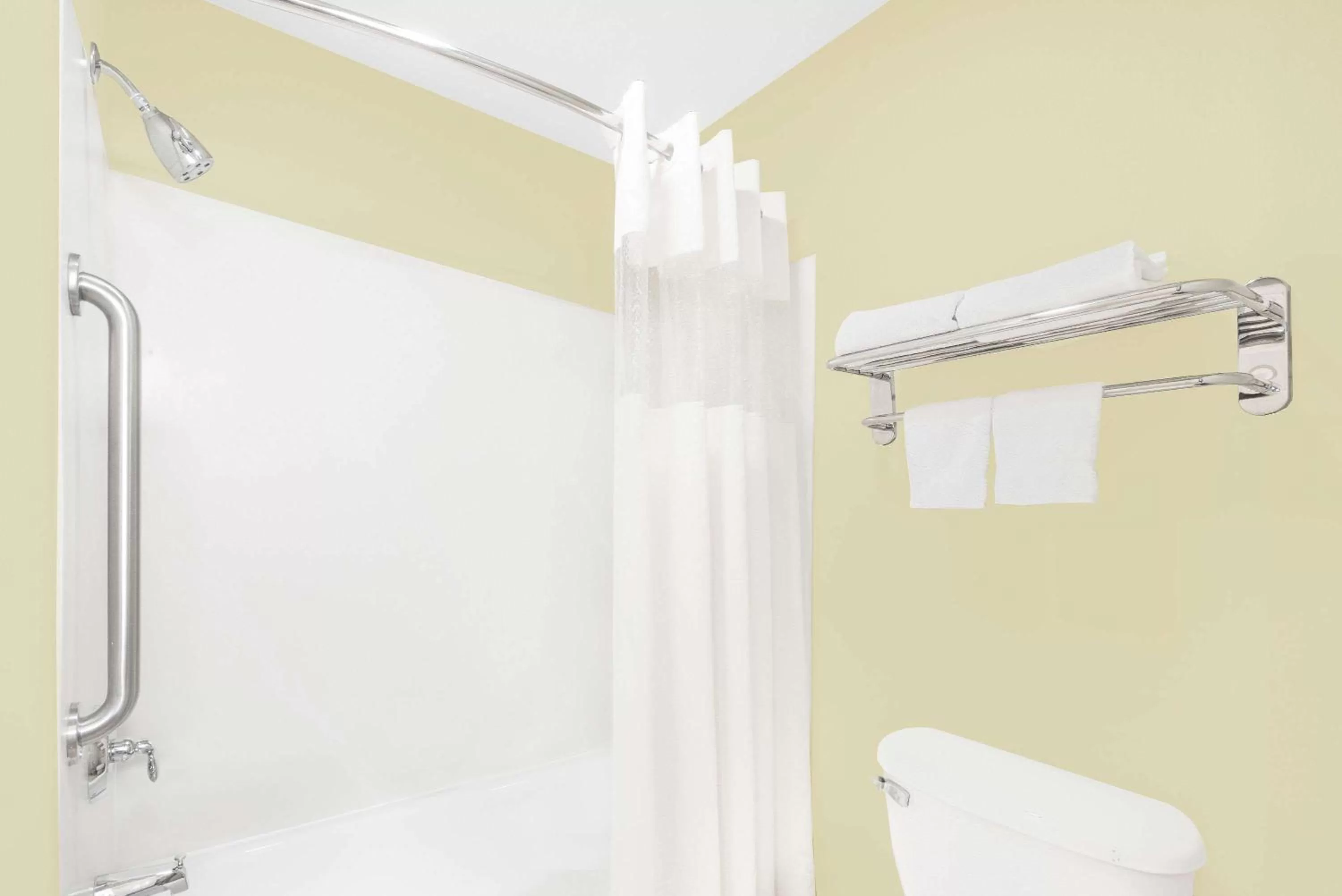 Bathroom in Baymont by Wyndham Snyder