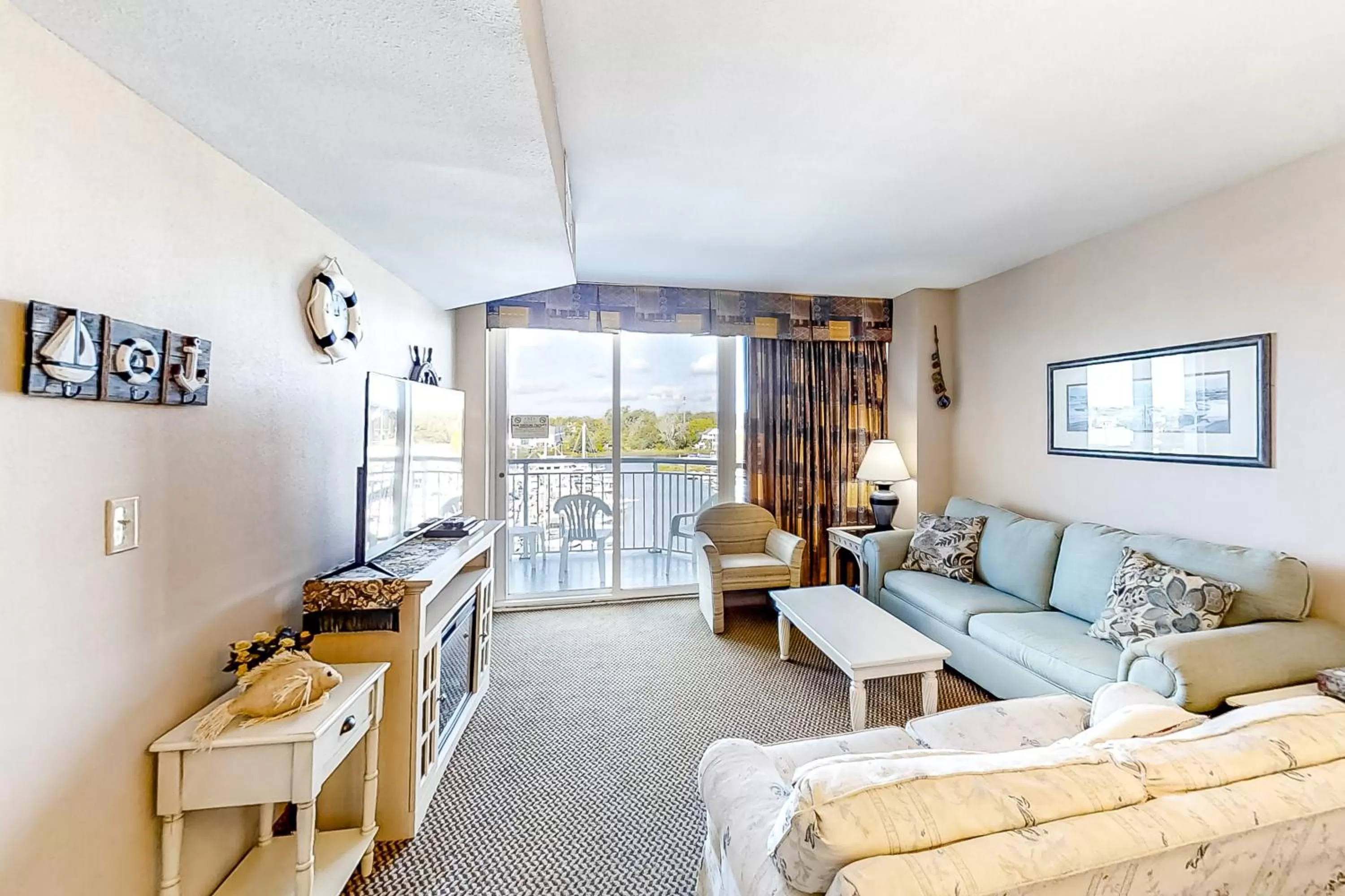 Deluxe Apartment in Harbourgate Marina Club