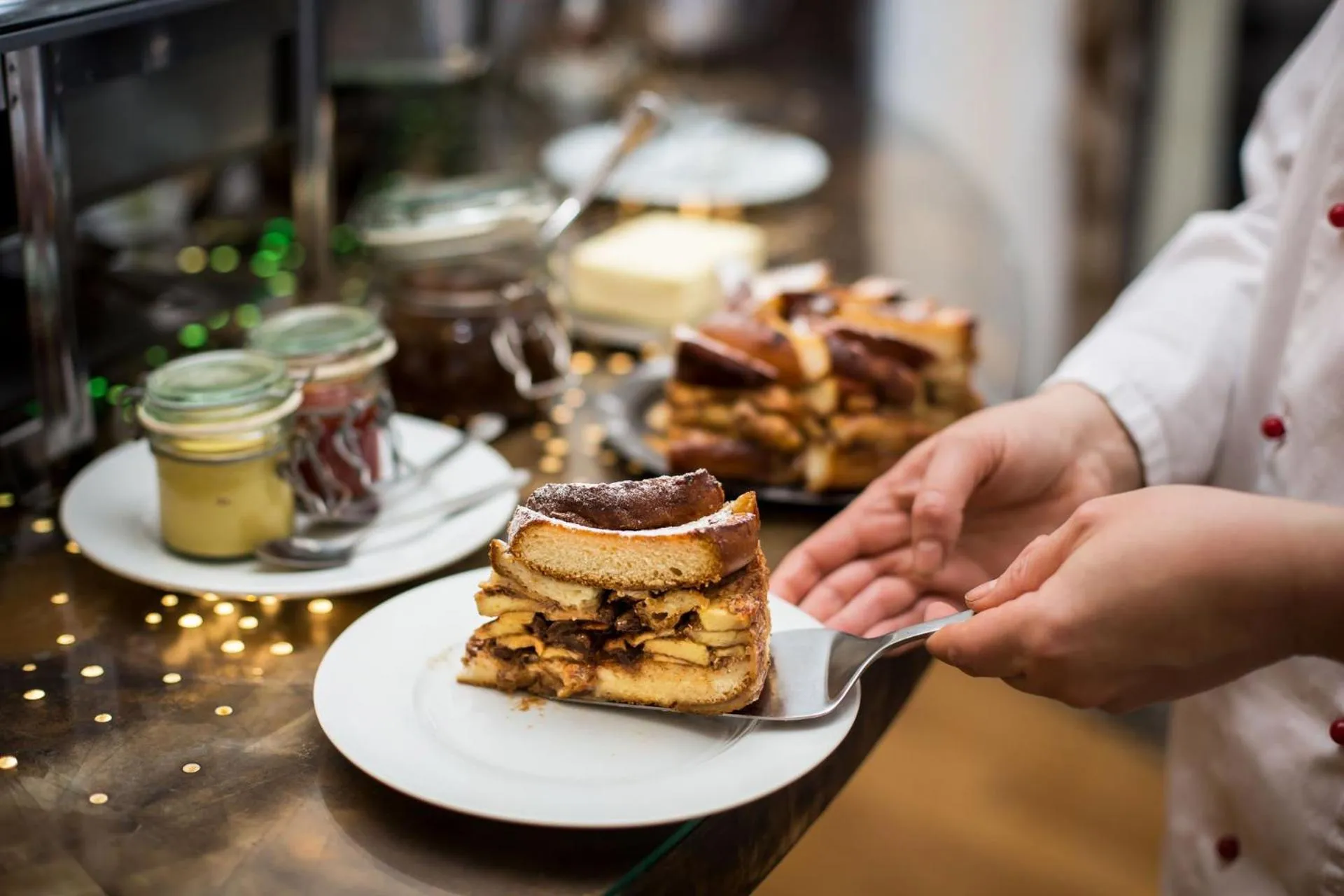 Breakfast in Hotel Metamorphis