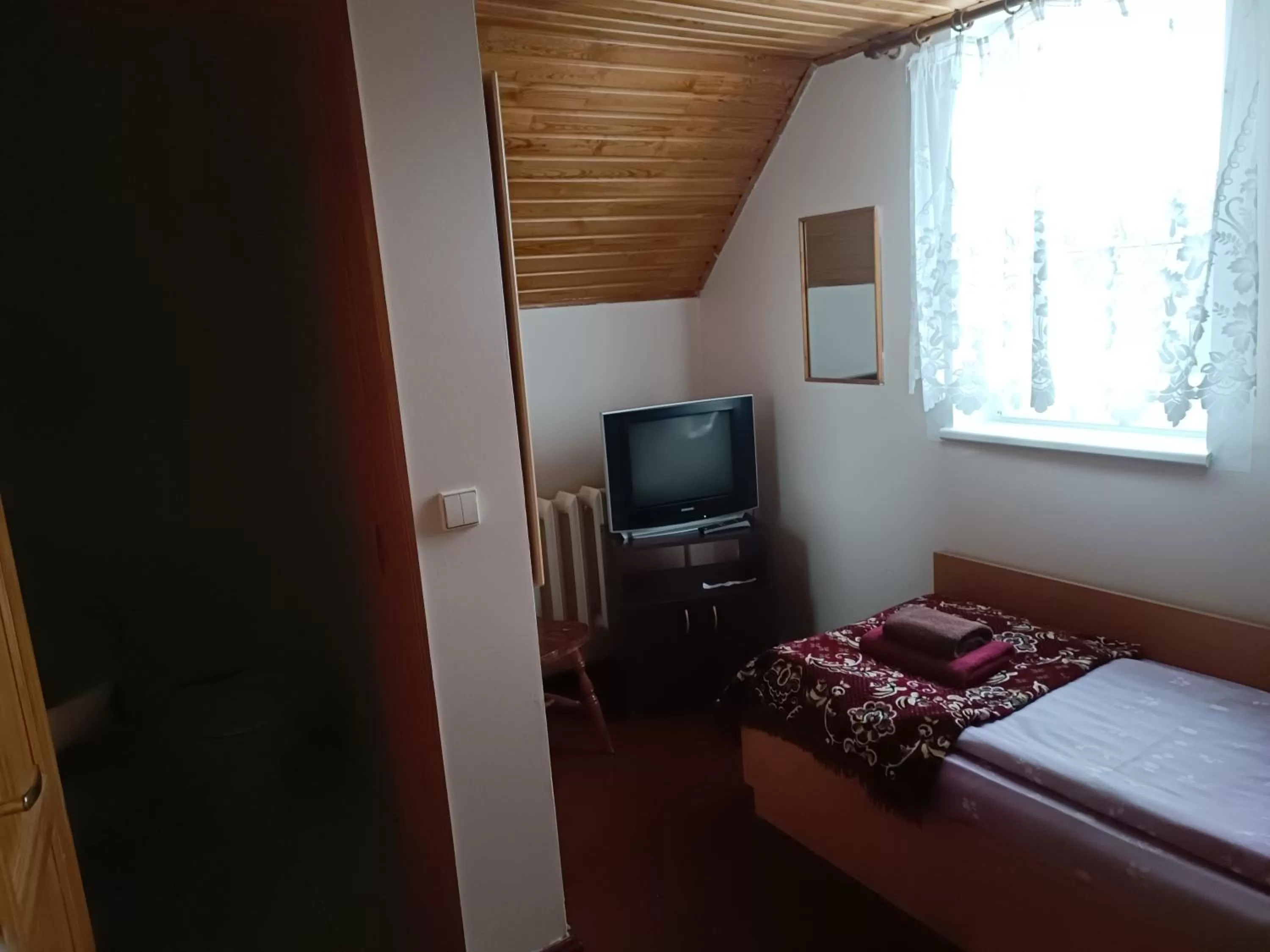 TV and multimedia, TV/Entertainment Center in Rugelis