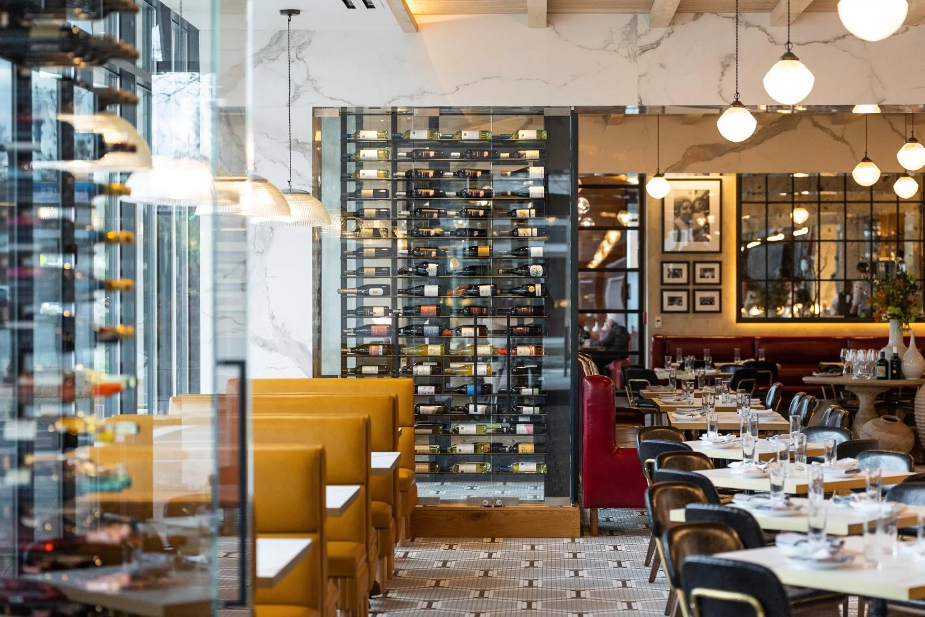 Restaurant/places to eat in Cambria Hotel Boston Somerville