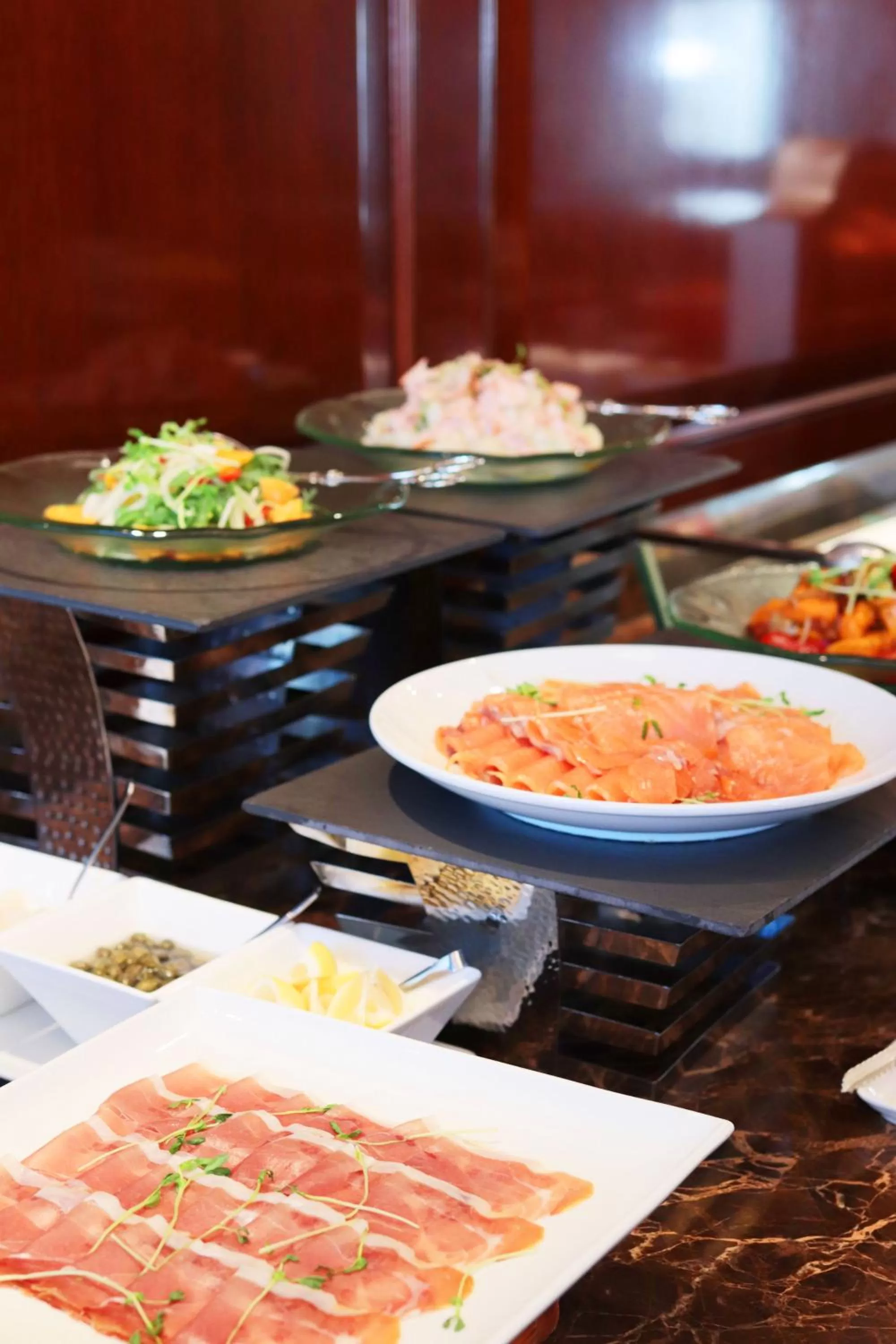 Lounge or bar in Marco Polo Hongkong Hotel