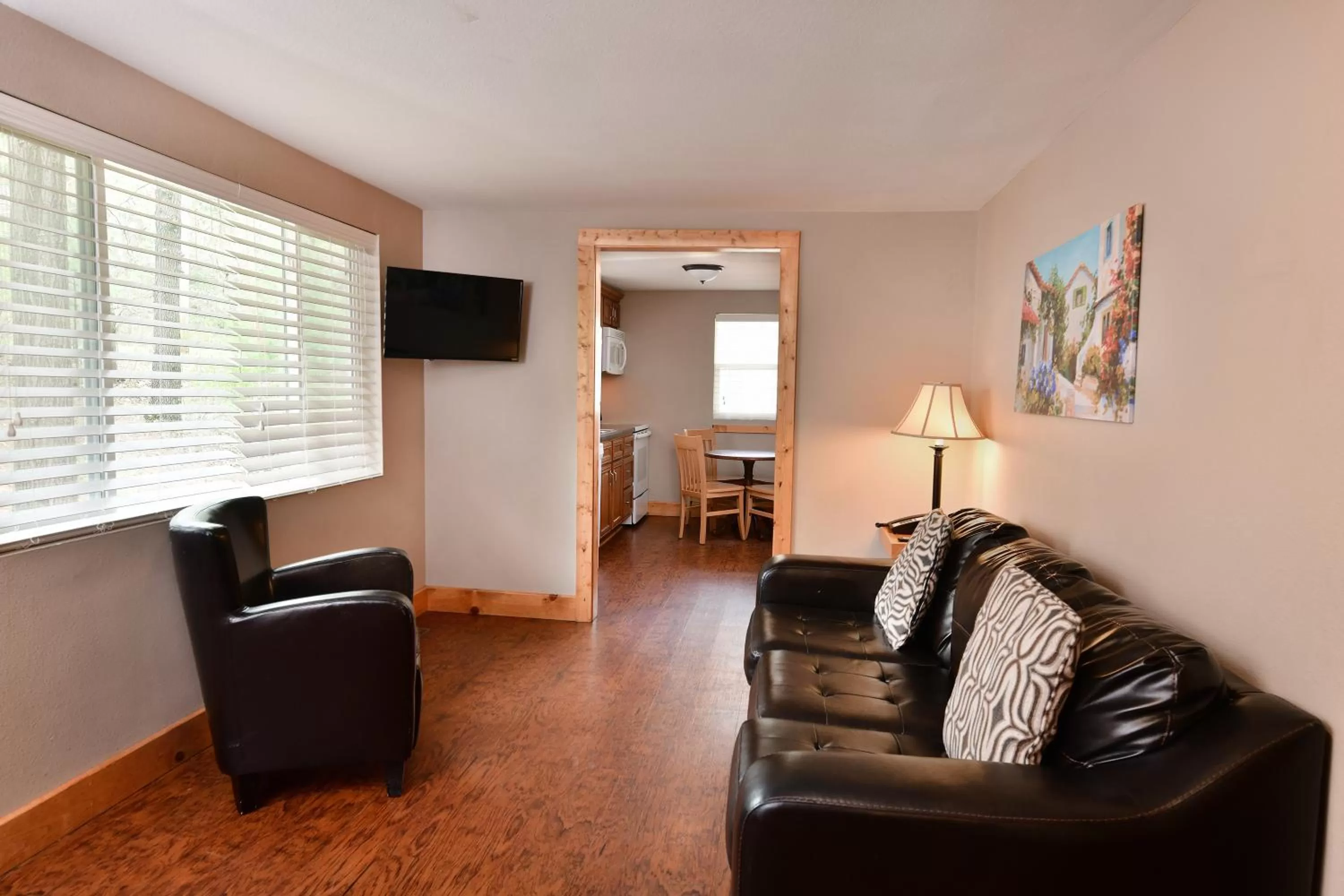 Living room in MT. OLYMPUS WATER PARK AND THEME PARK RESORT