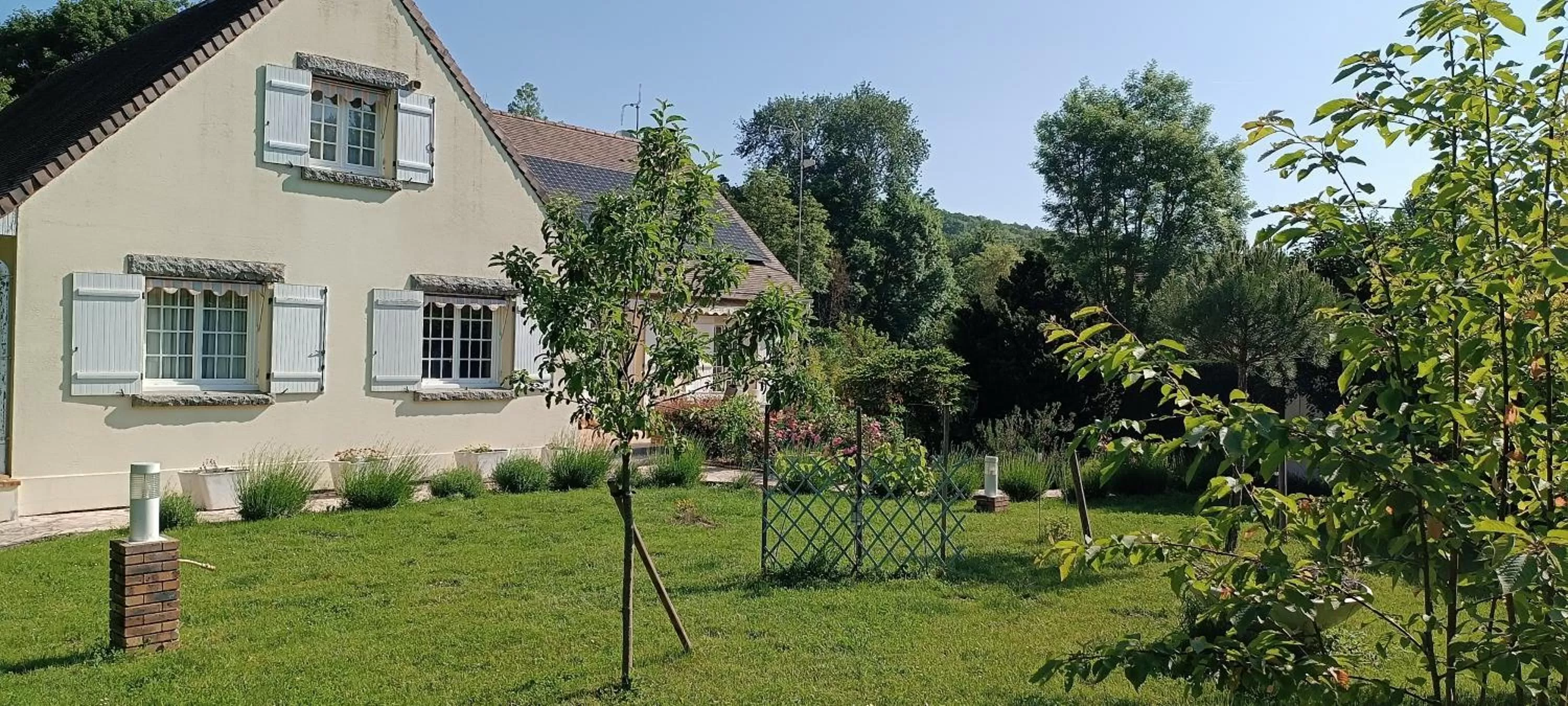 Property Building in SALAMANDRE