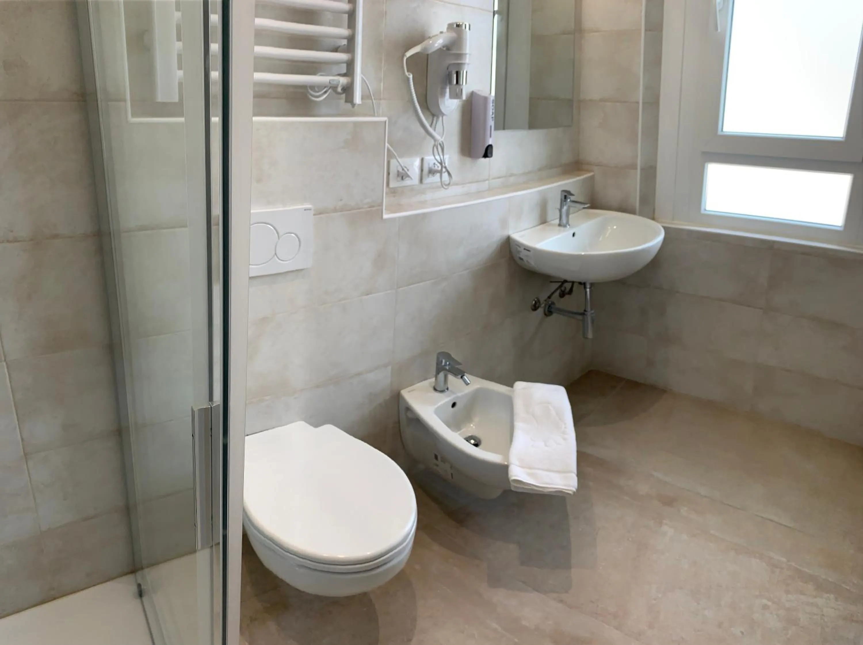 Shower in Hotel Laika