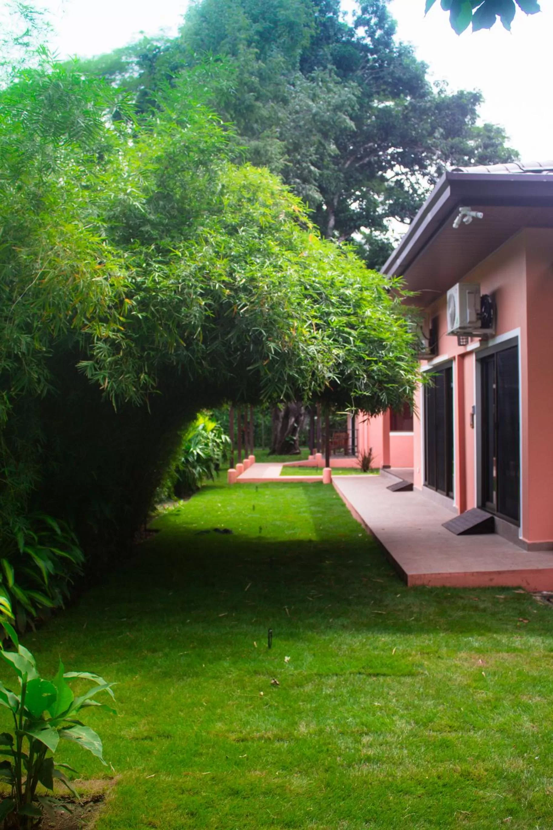 Property building, Garden in Hotel-Boutique Patampa