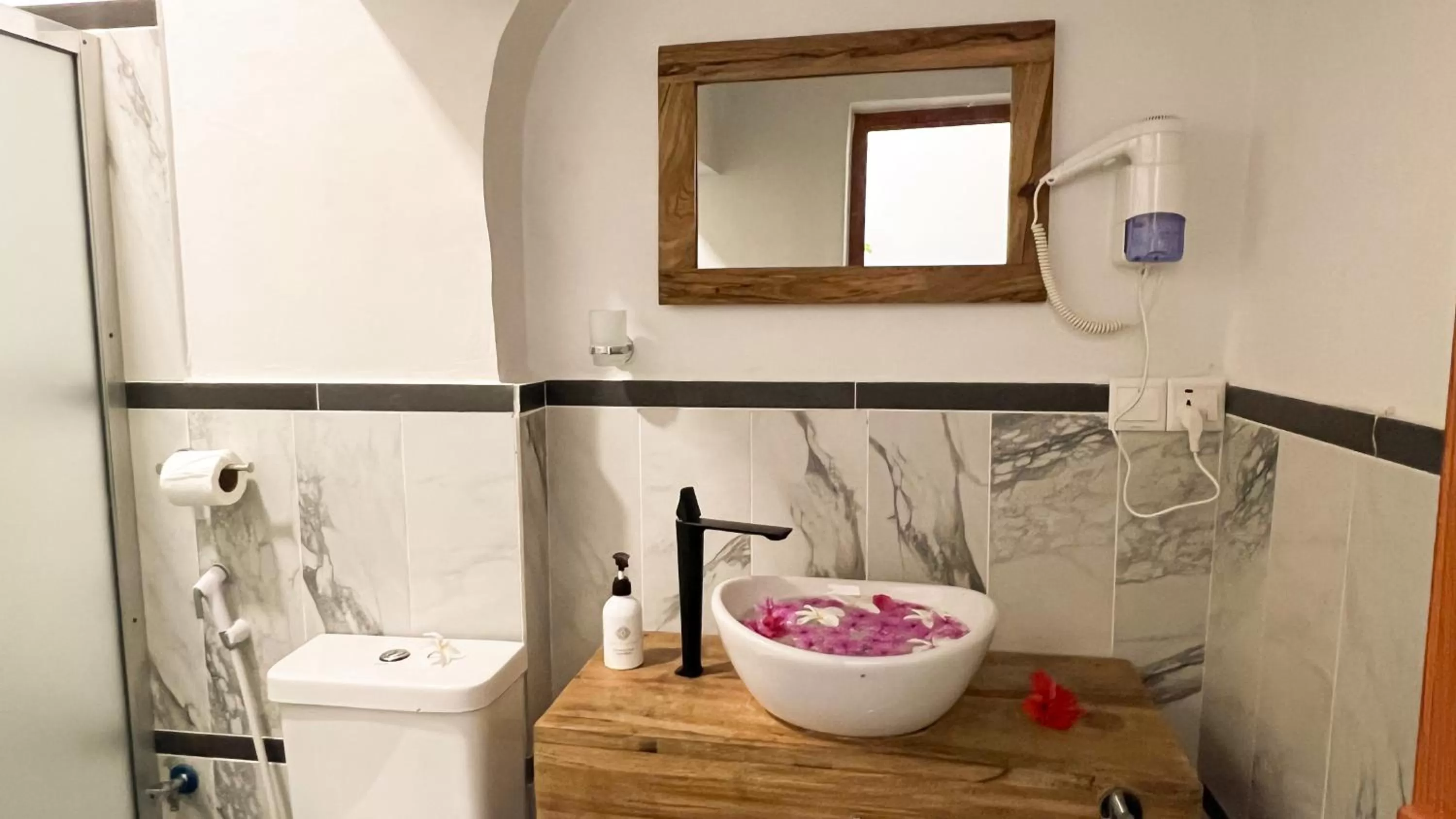 Bathroom in Seashore Villa