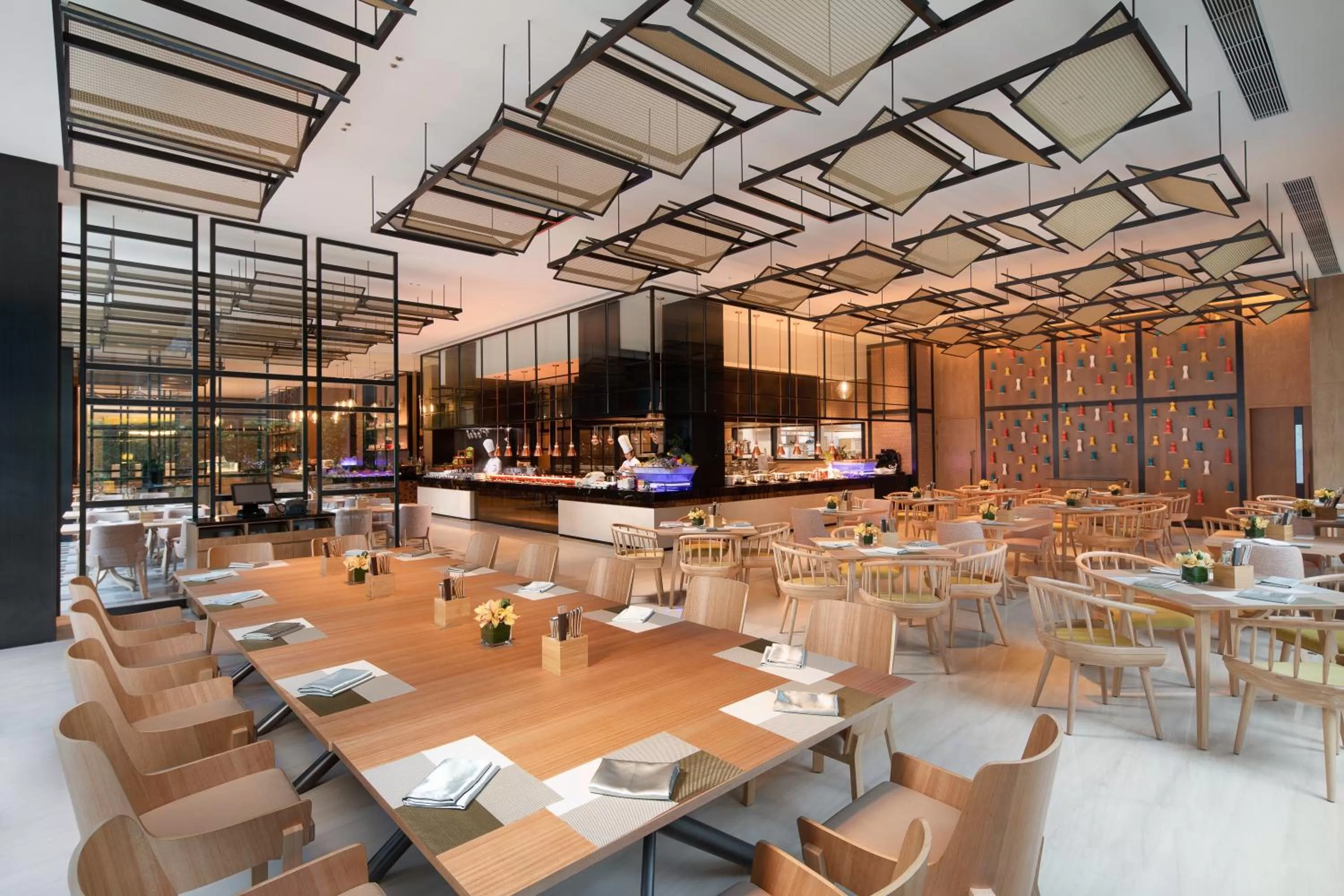 Restaurant/places to eat in Crowne Plaza Foshan Nanhai-an IHG Hotel