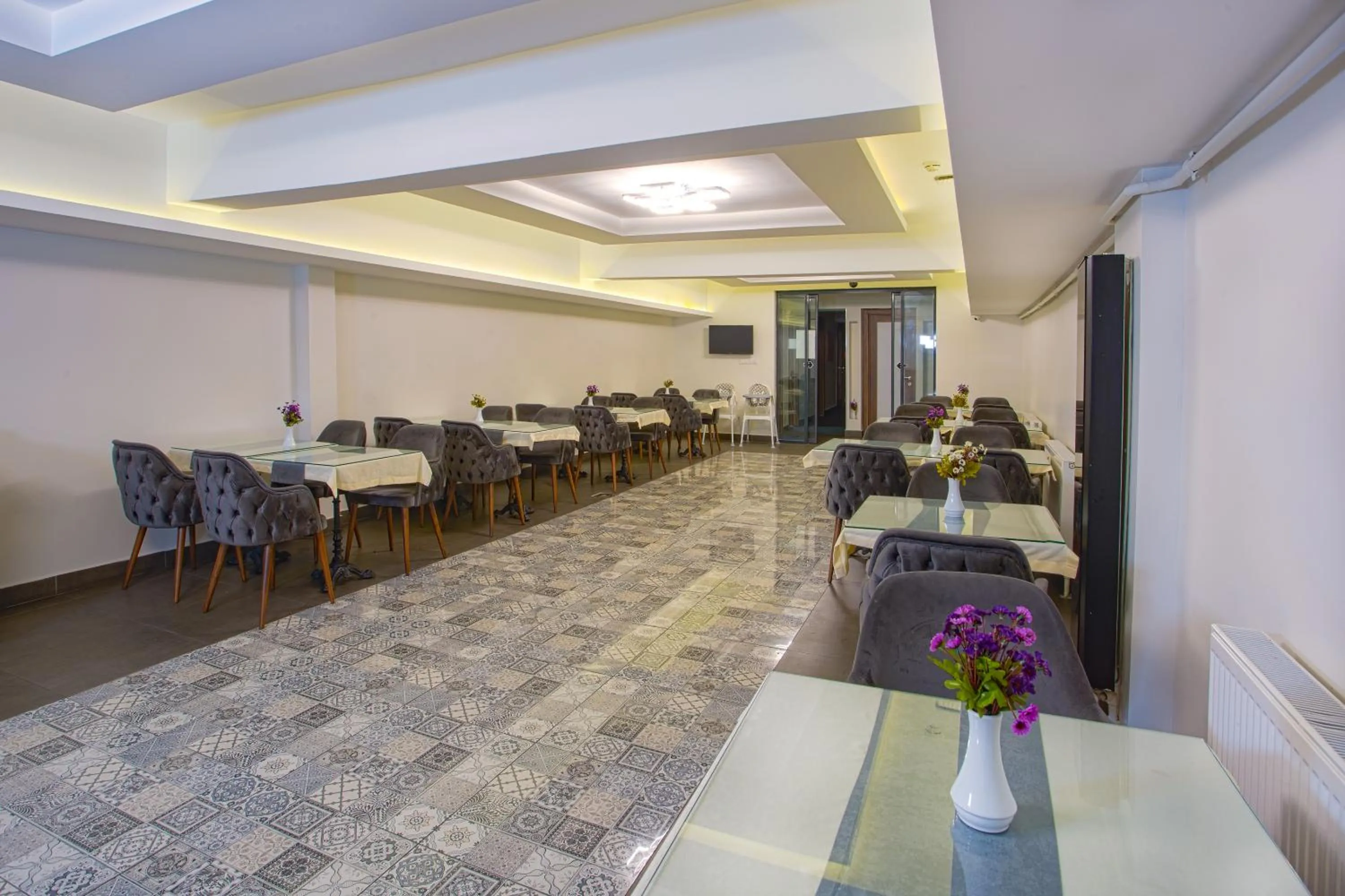 Restaurant/places to eat in Sim Hotel Istanbul Old City