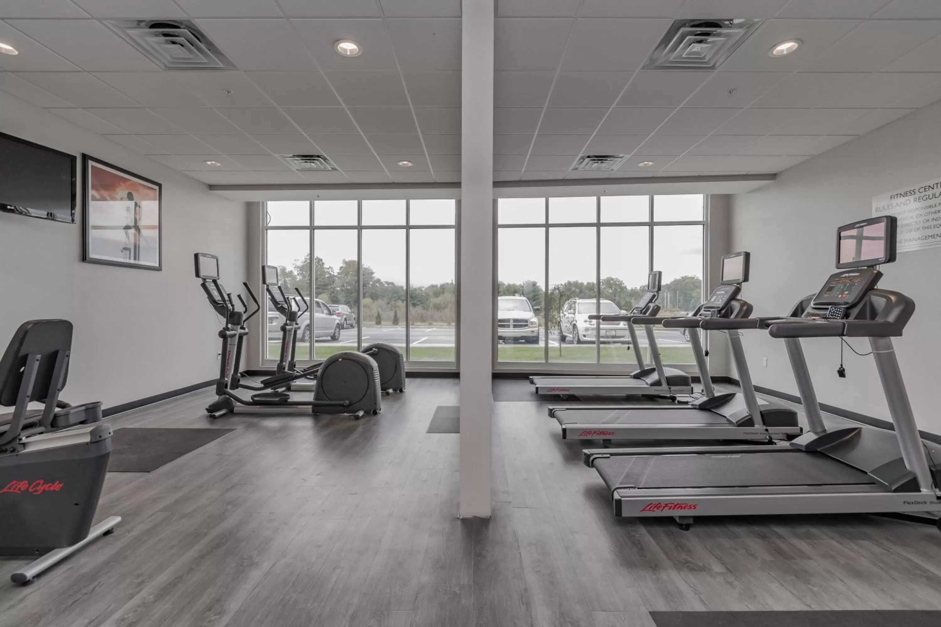Fitness centre/facilities in Holiday Inn Mishawaka by IHG