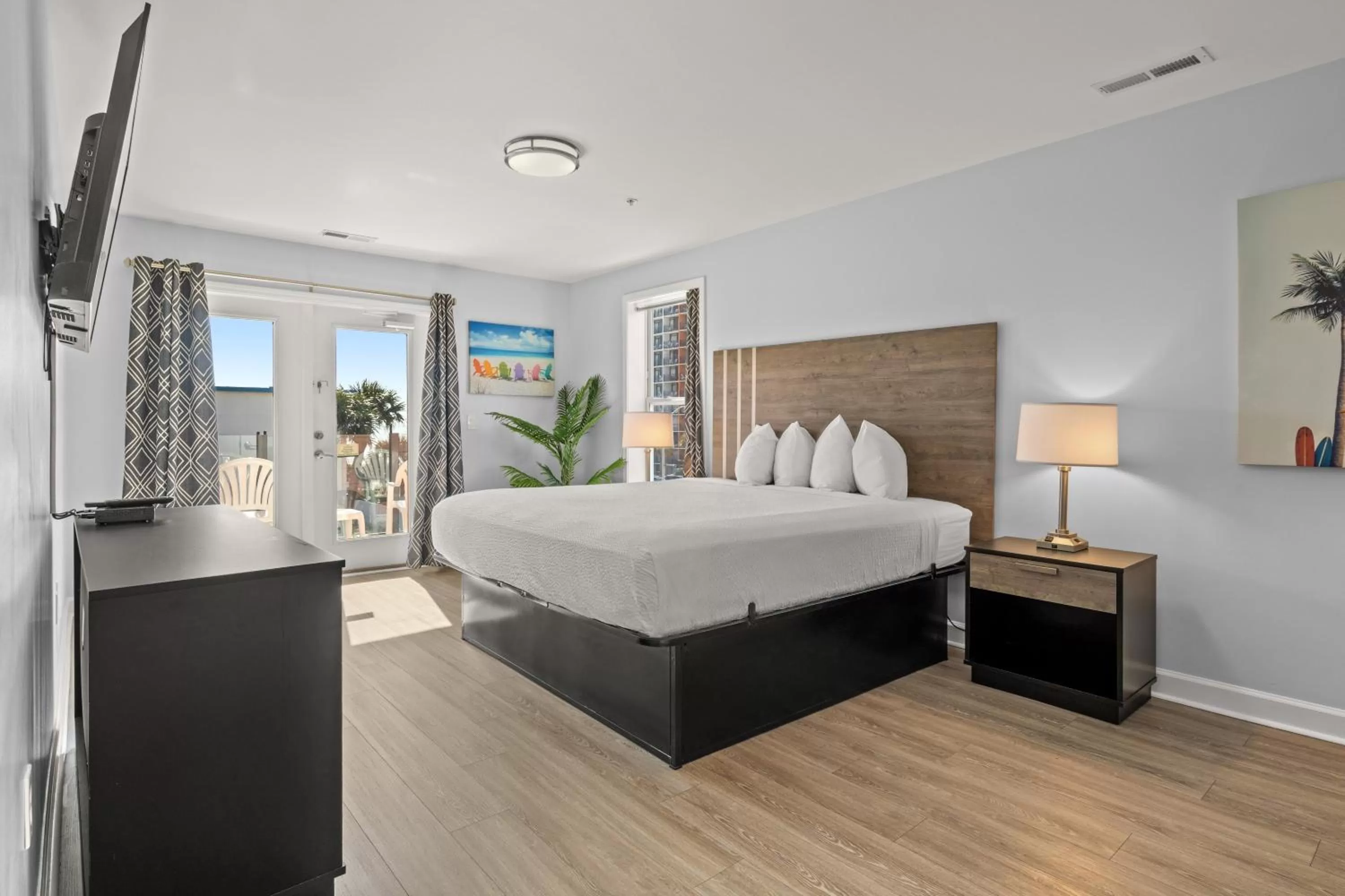 Bed in Ocean Escape Condos