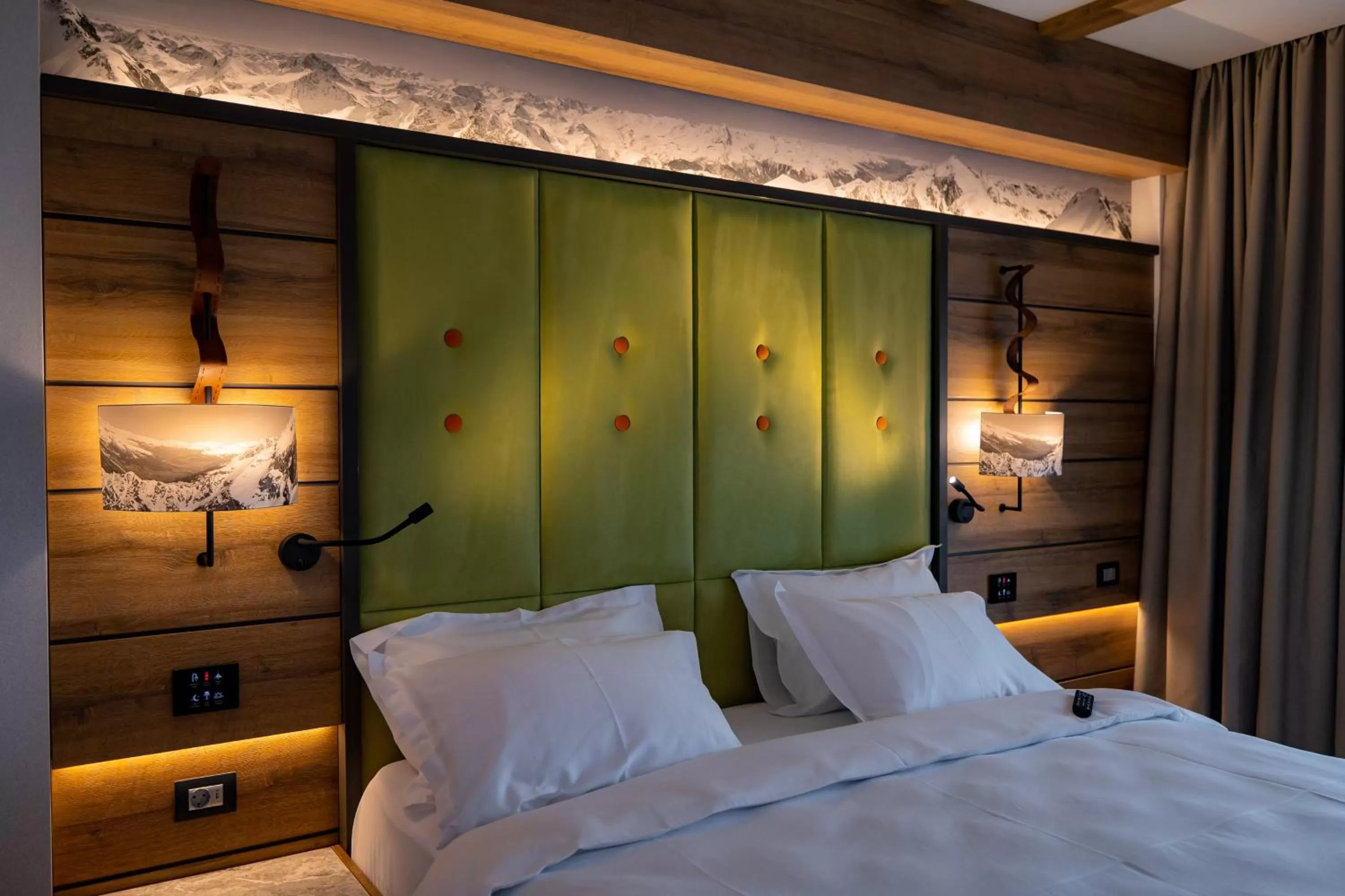 Bed in Hotel Belmont & Spa