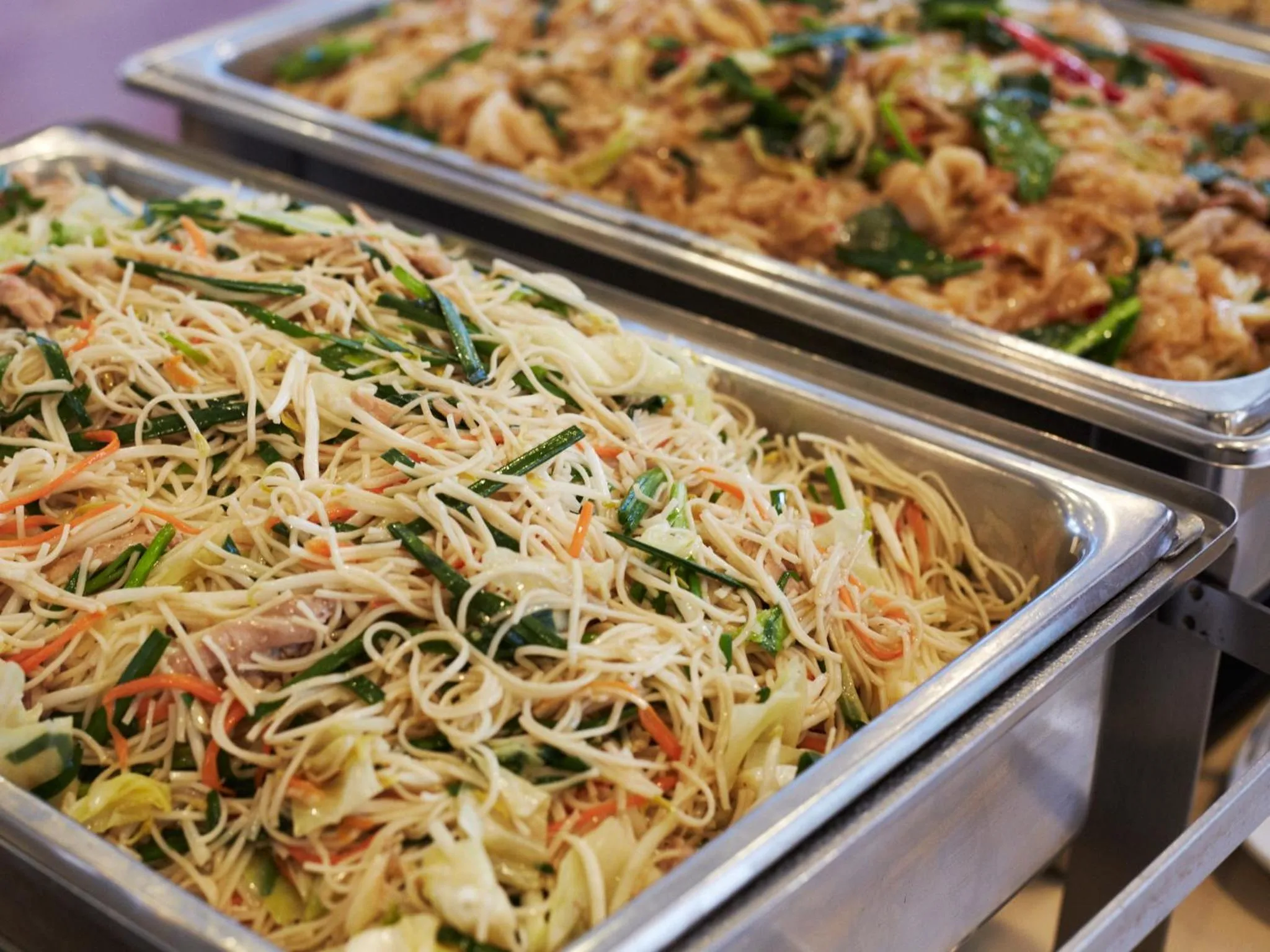 Restaurant/places to eat in Bangkok City Suite