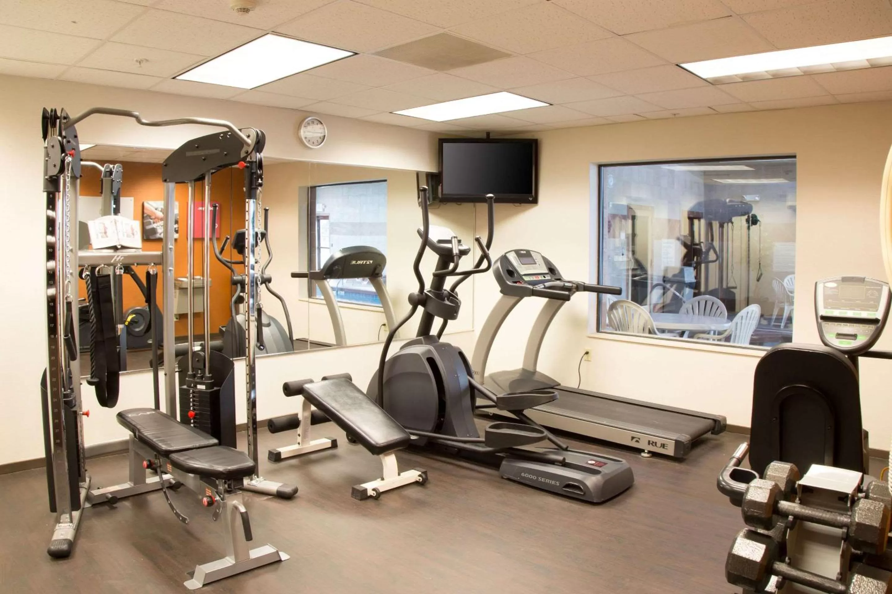 Fitness centre/facilities in Comfort Suites Grand Rapids South