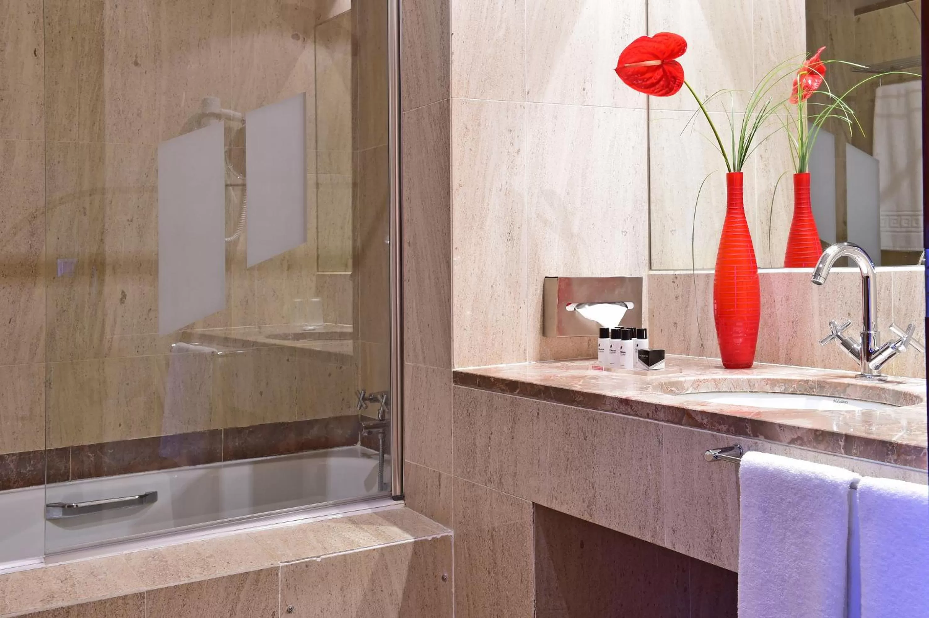 Bathroom in Pousada Castelo de Alcacer do Sal