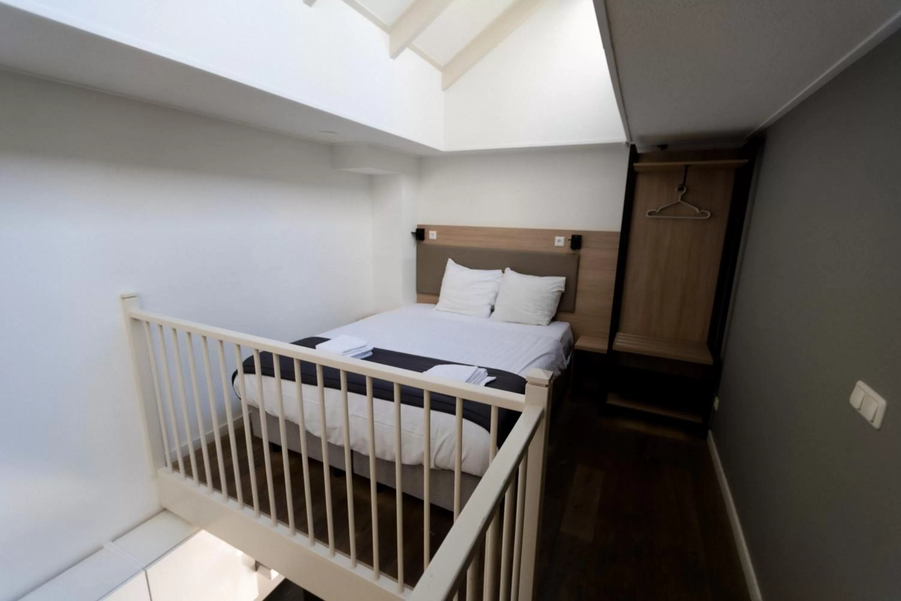 Bed in Plantage Garden Apartments