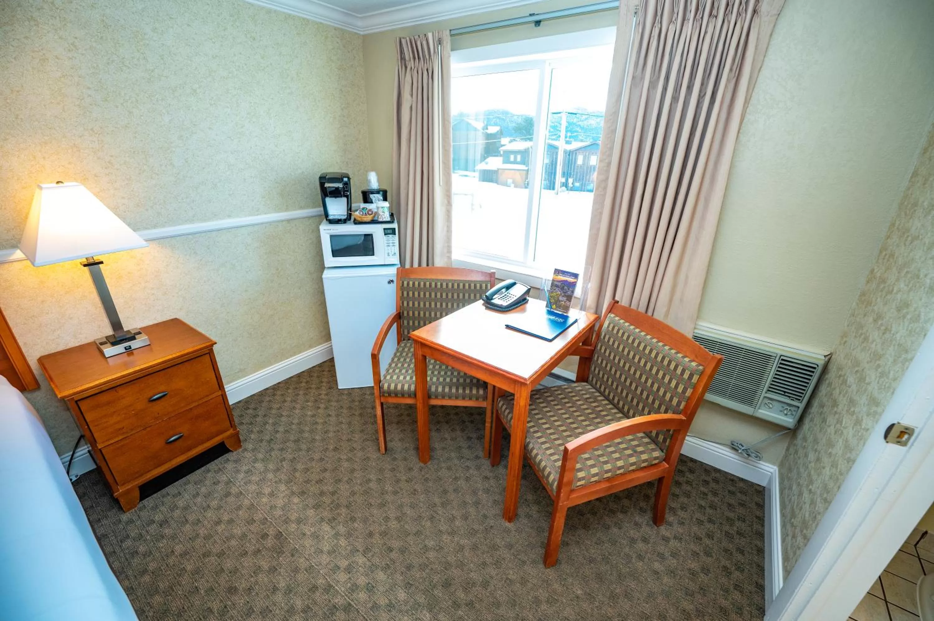 Seating area in Blue Door Inn