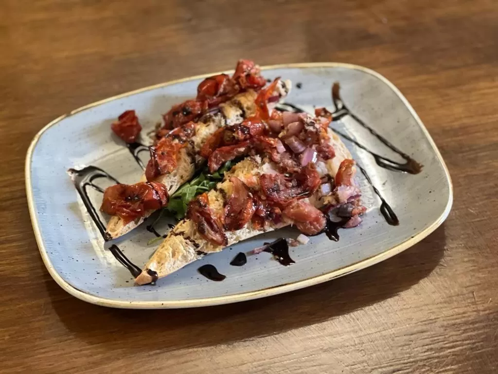 Food and drinks in The Black Horse Inn