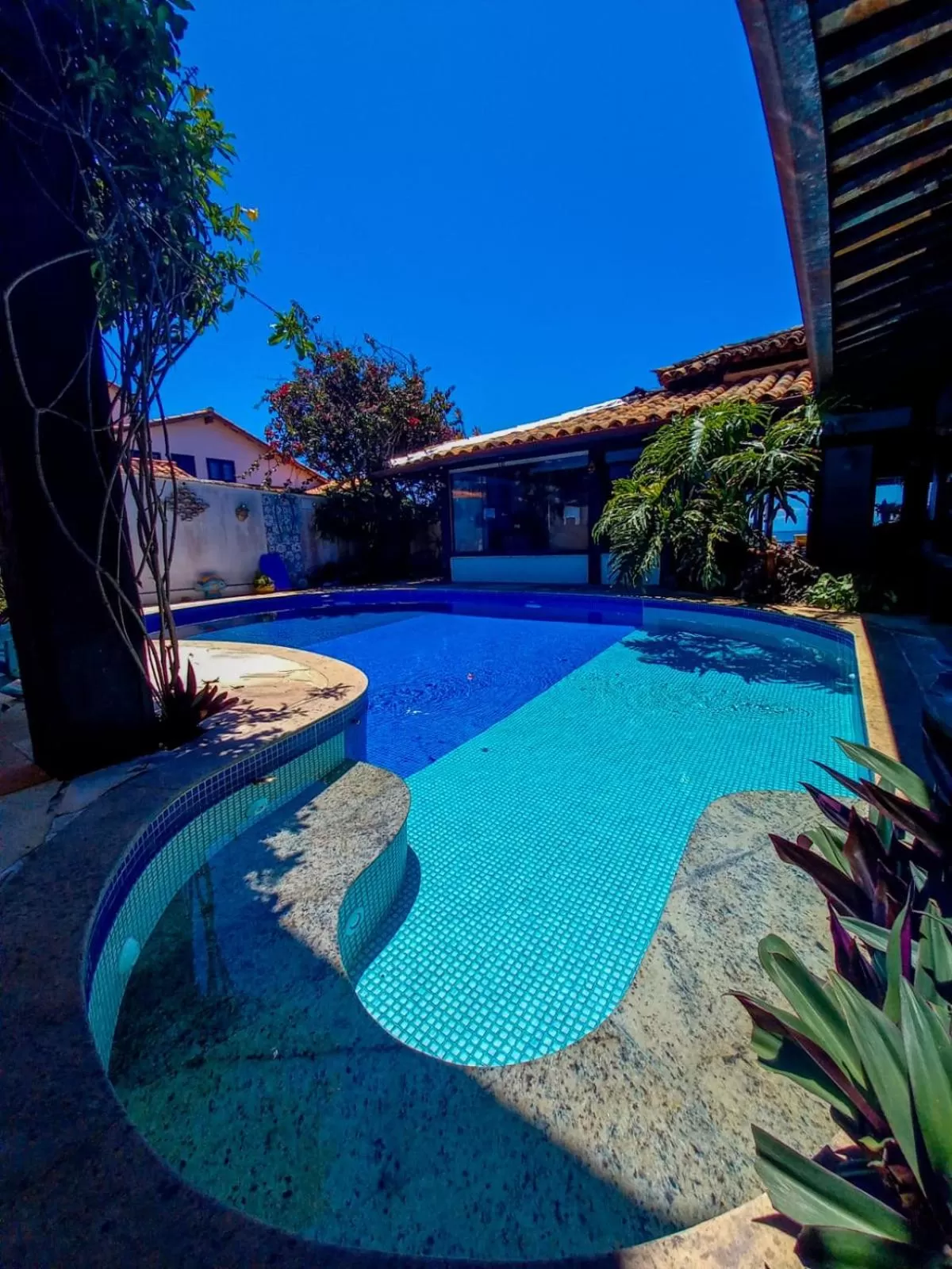 Property building, Swimming Pool in Vila Bela-Emília