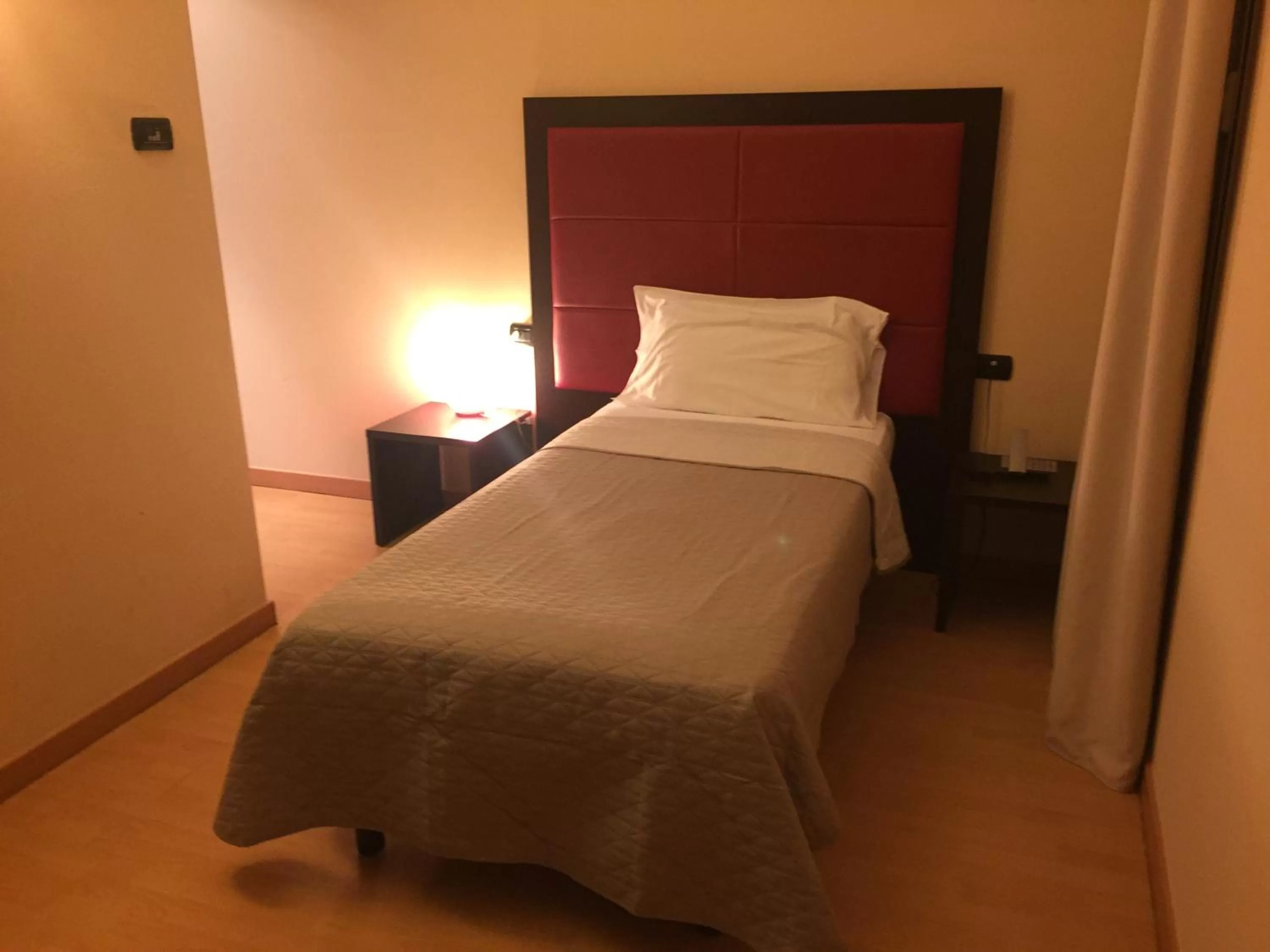 Bed in Hotel Motel Galaxy Reggio Emilia