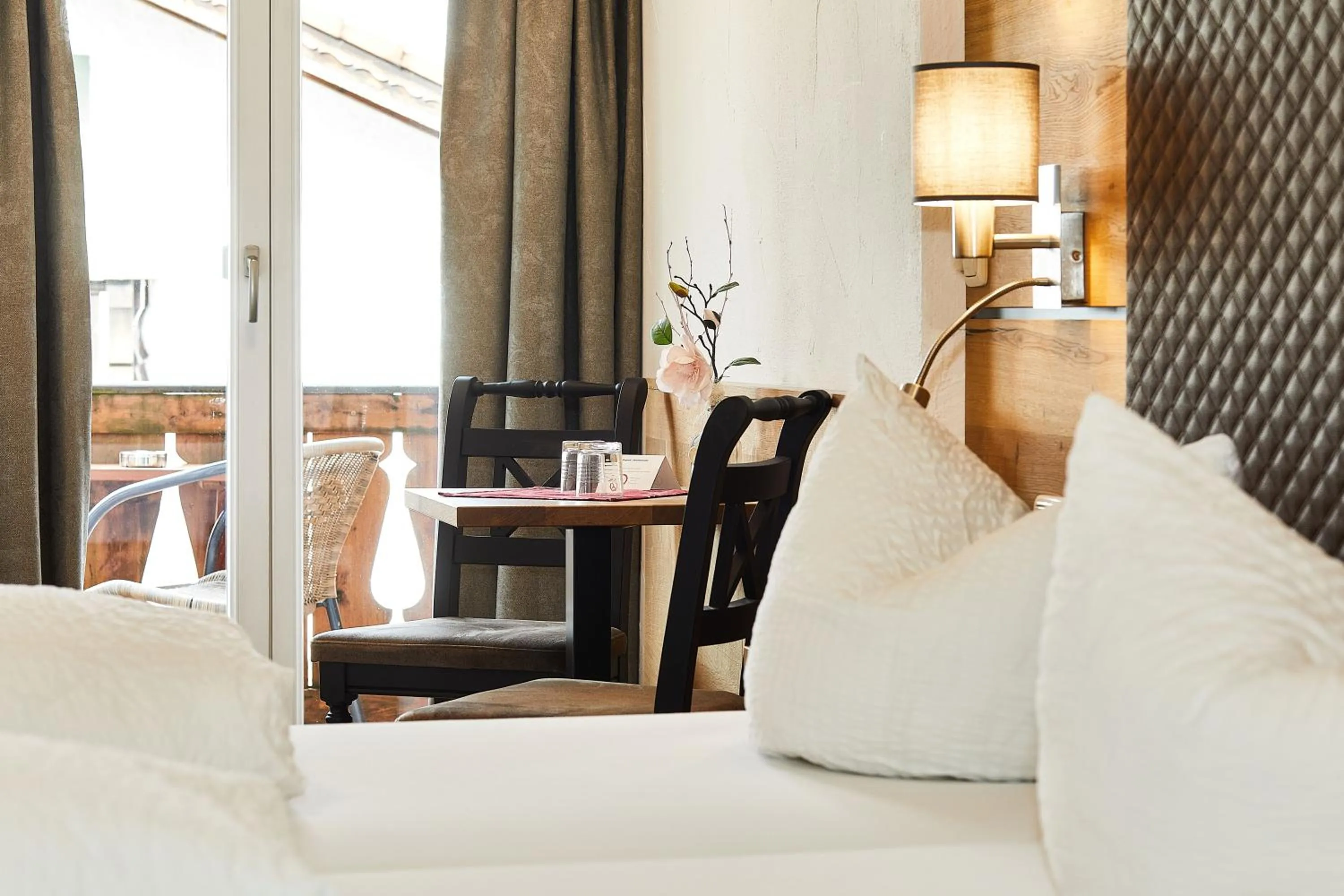 Living room, Bed in Hotel Rupertihof