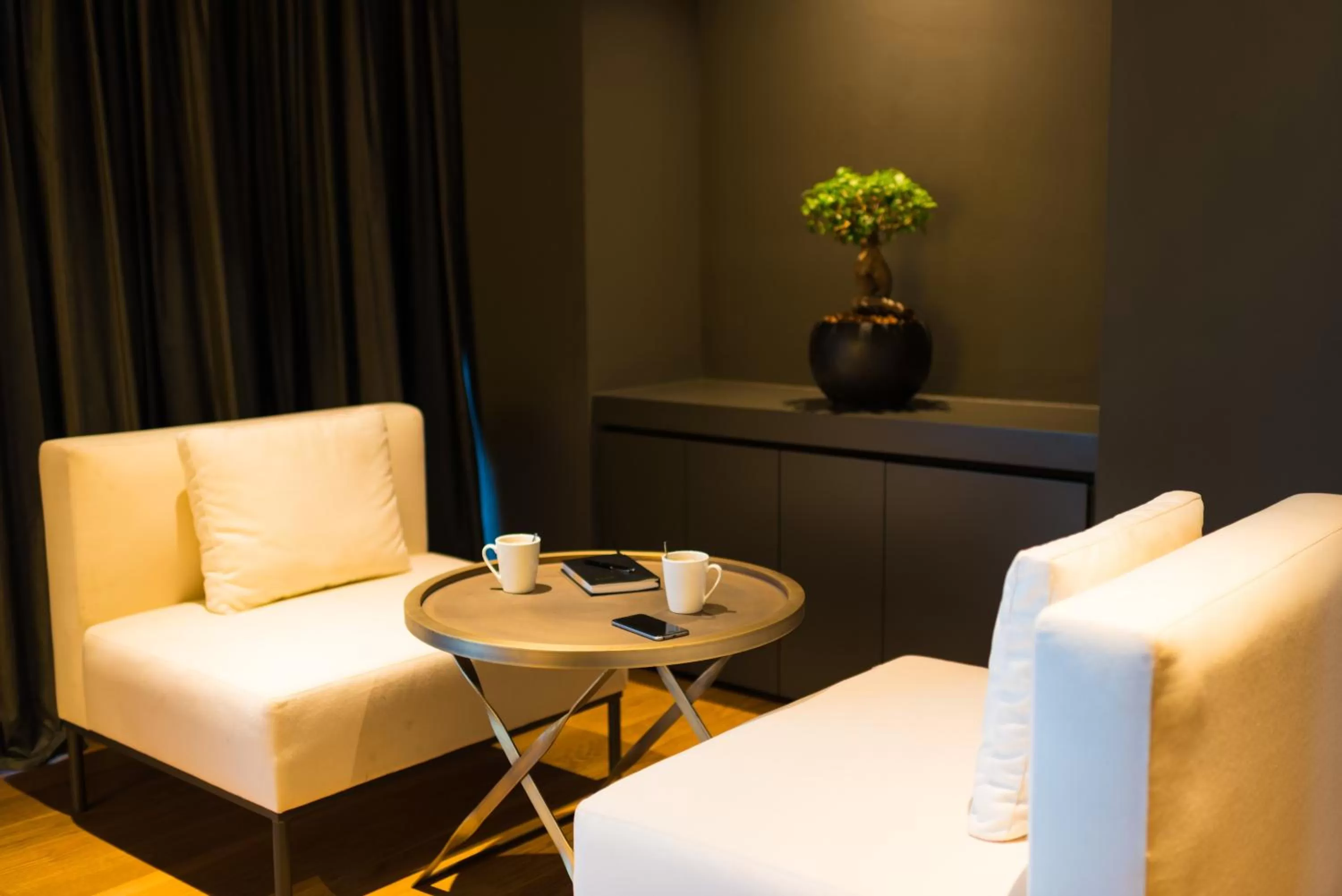 Living room in Radisson Hotel Dakar Diamniadio