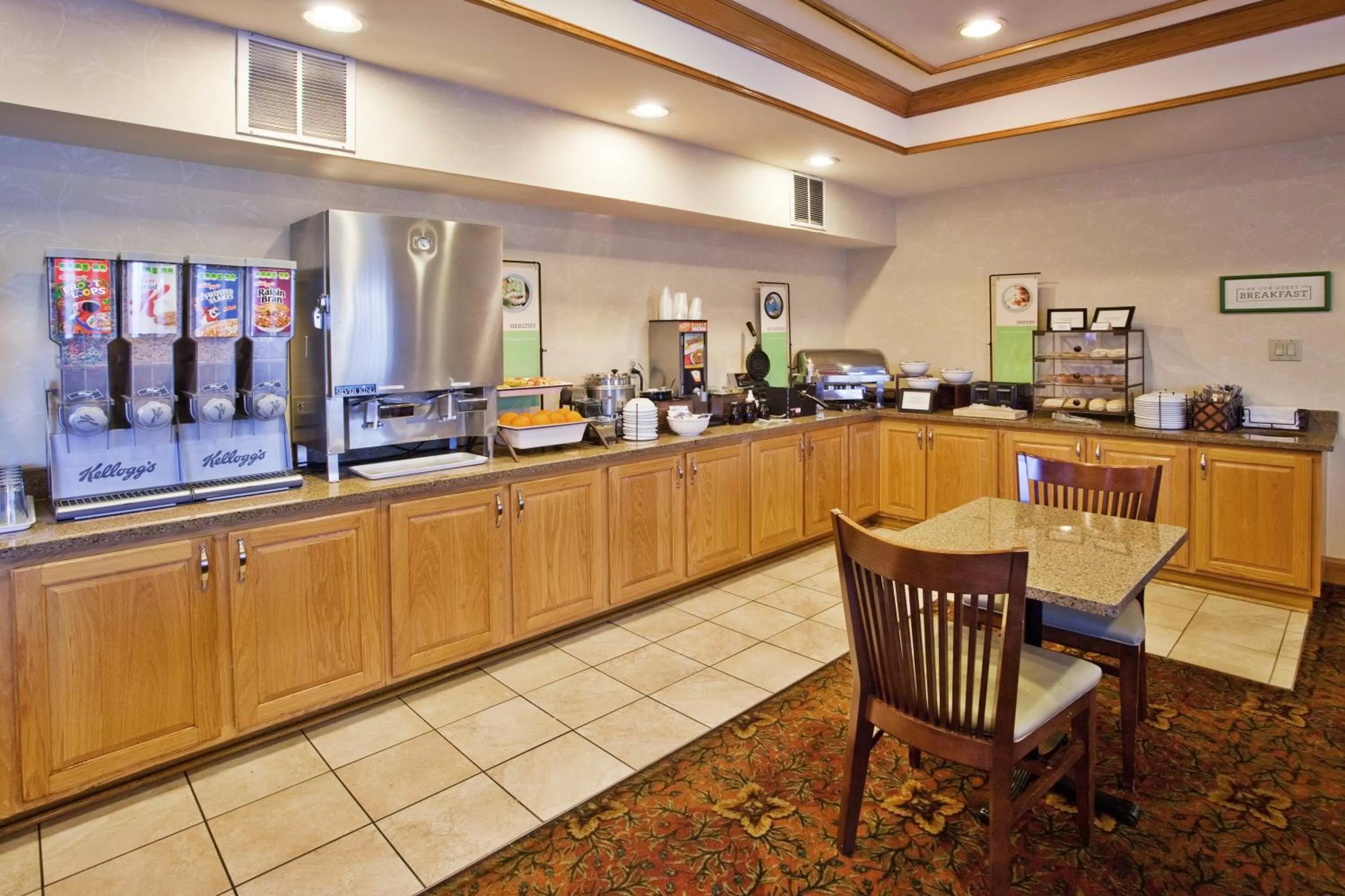 Restaurant/places to eat in Country Inn & Suites By Radisson, McDonough, GA