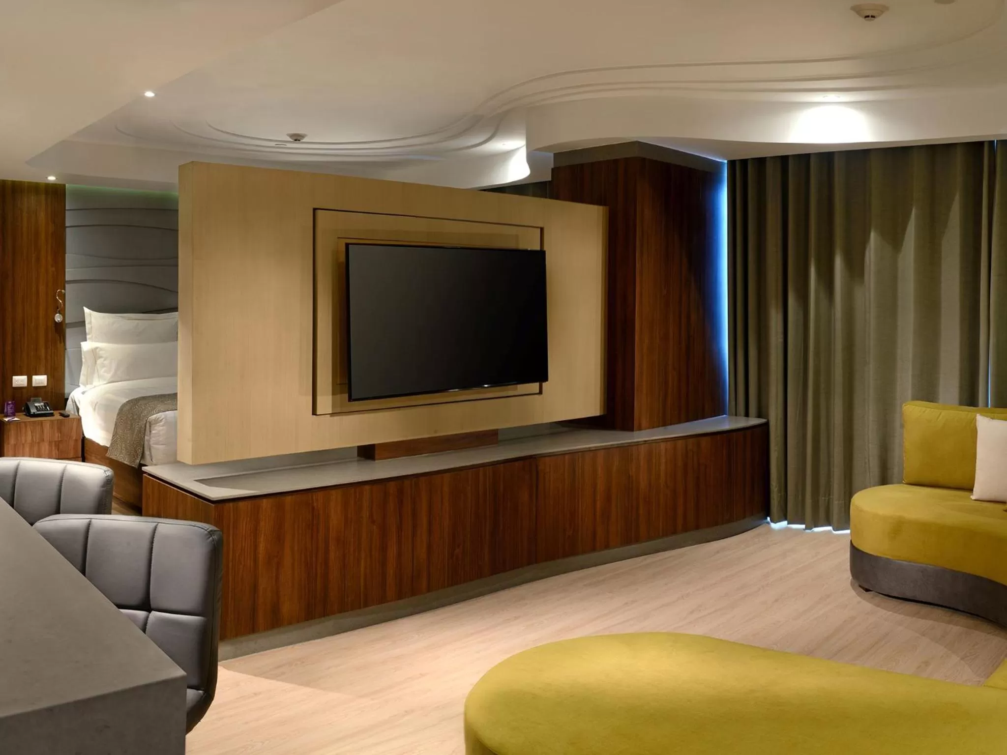 Communal lounge/ TV room in HS HOTSSON Hotel Irapuato