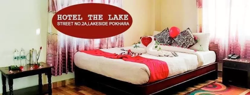 Bed in Hotel The Lake