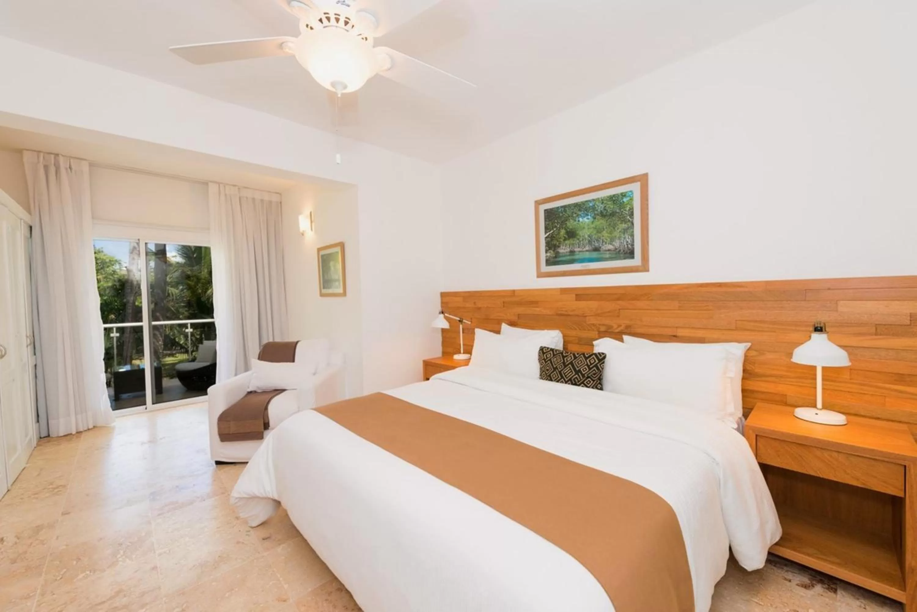 Day, Bed in Coson Bay