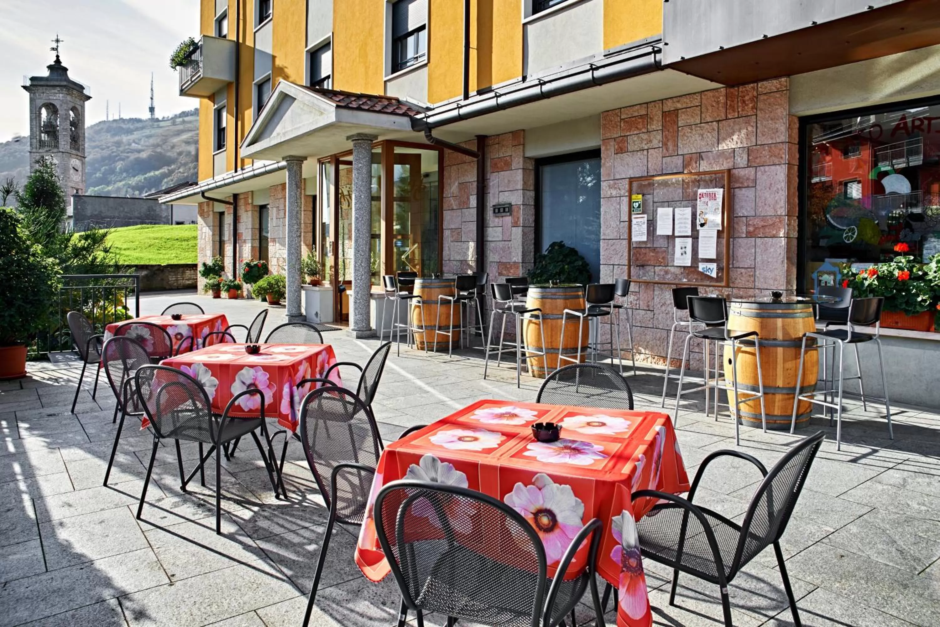 Patio in Hotel Ristorante Costa