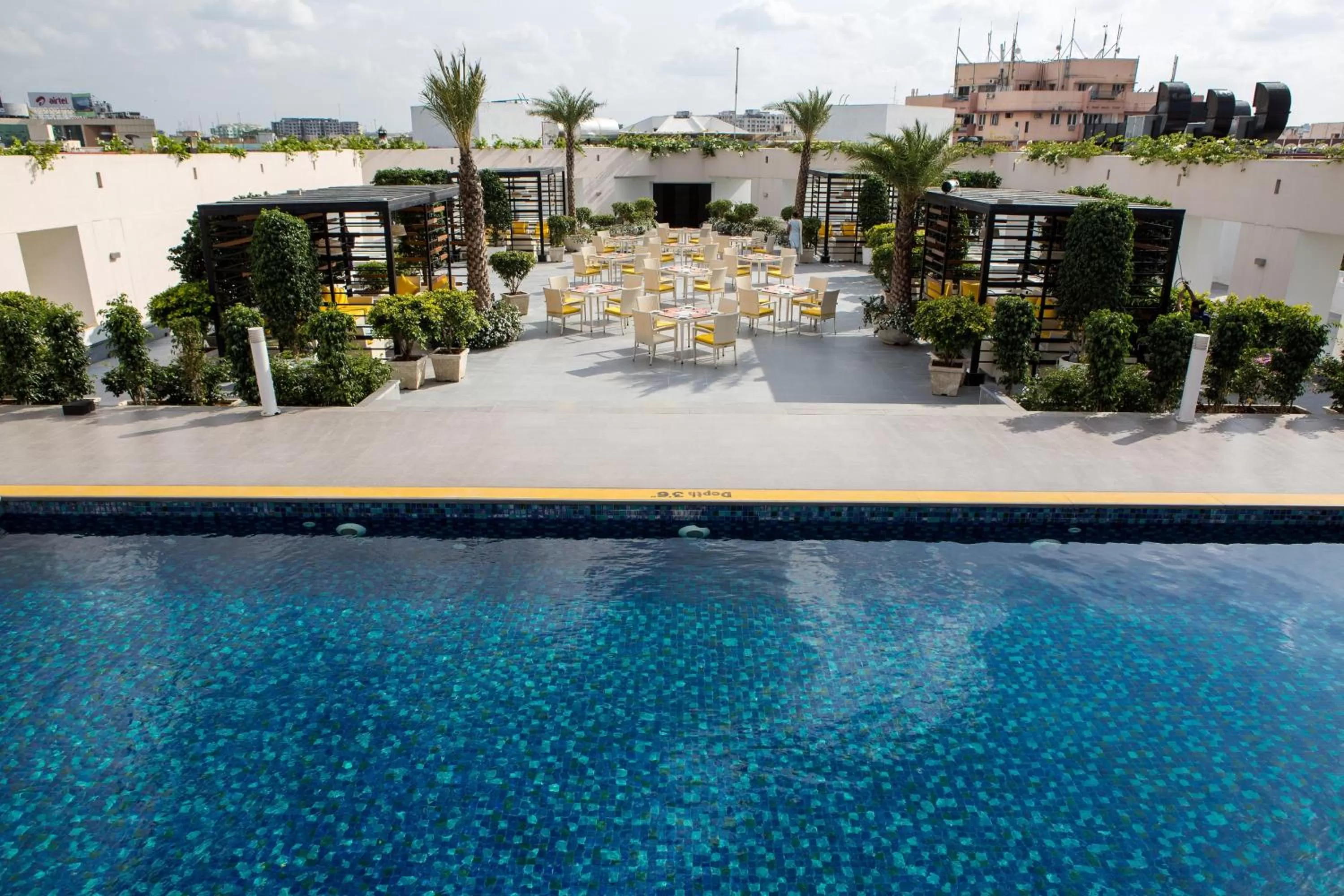 Swimming pool in Marigold Hotel