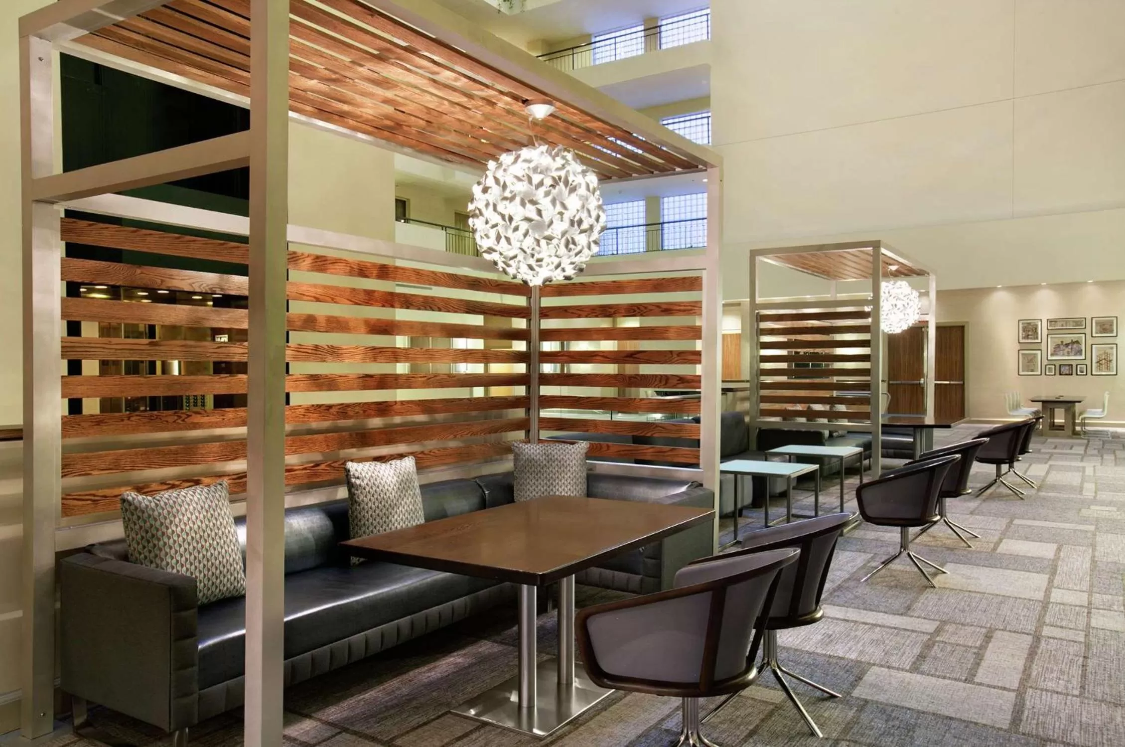 Lobby or reception in DoubleTree Suites by Hilton Hotel Boston - Cambridge