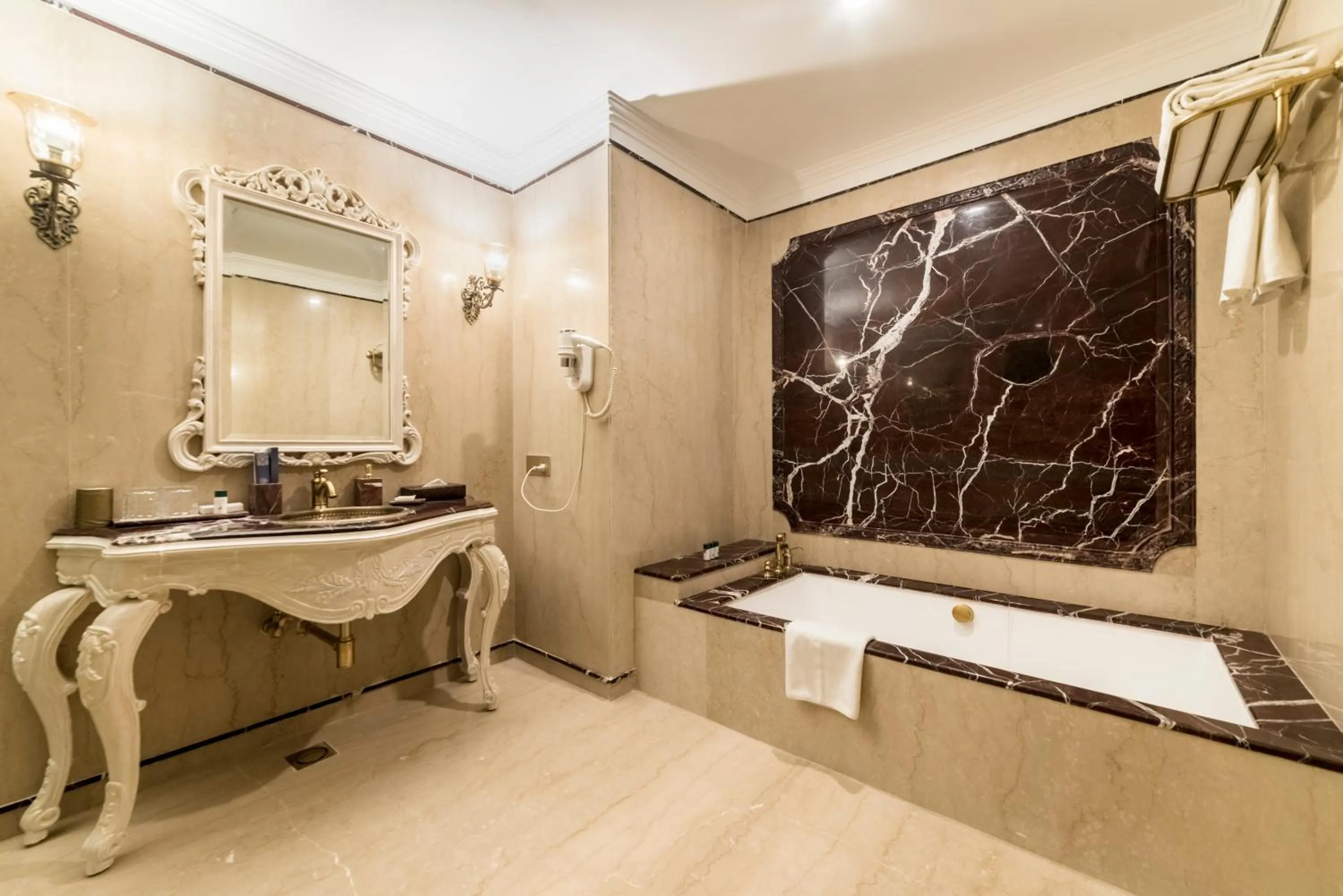 Bathroom in Fort Rajwada,Jaisalmer