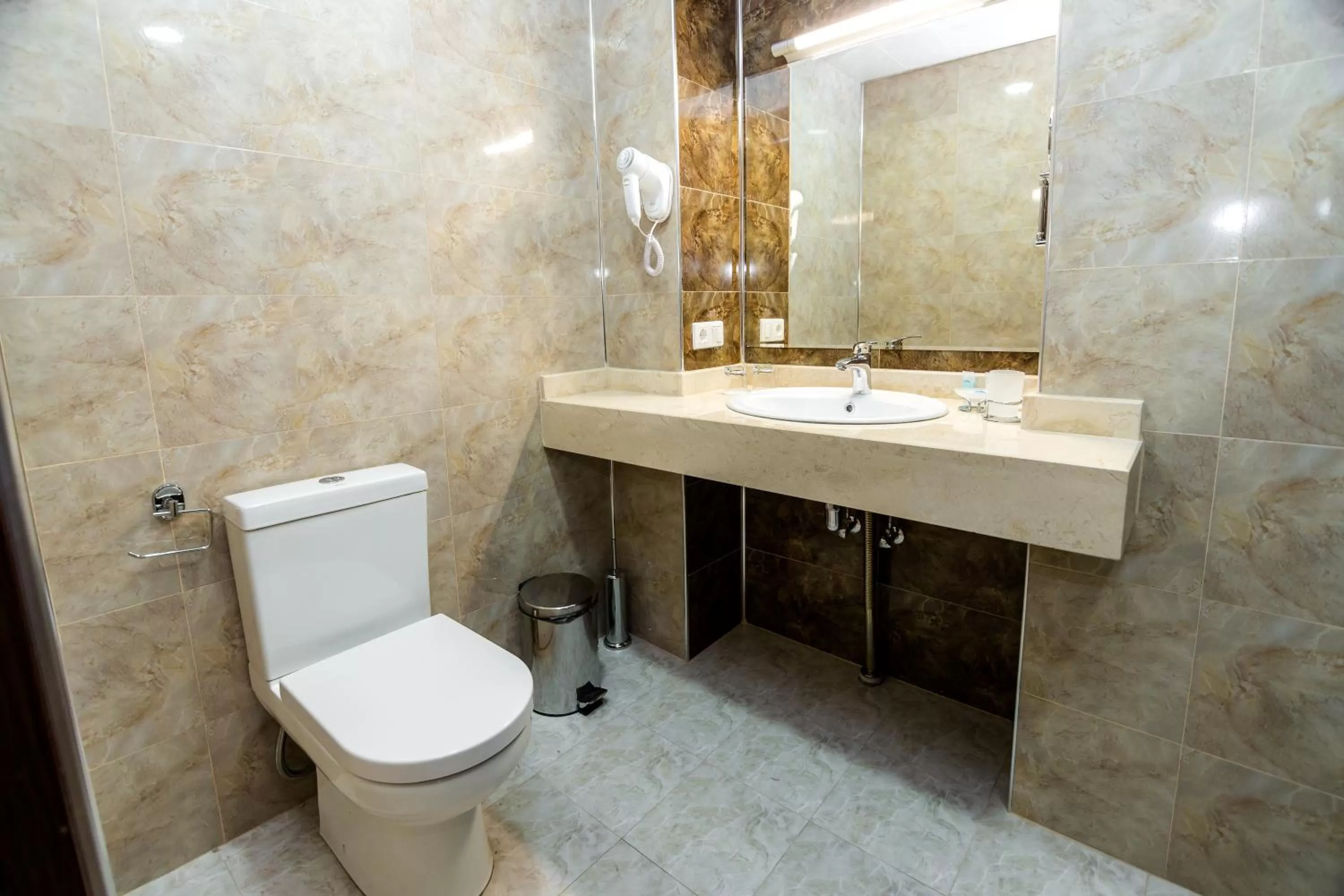 Toilet, Bathroom in Elia Palace Hotel